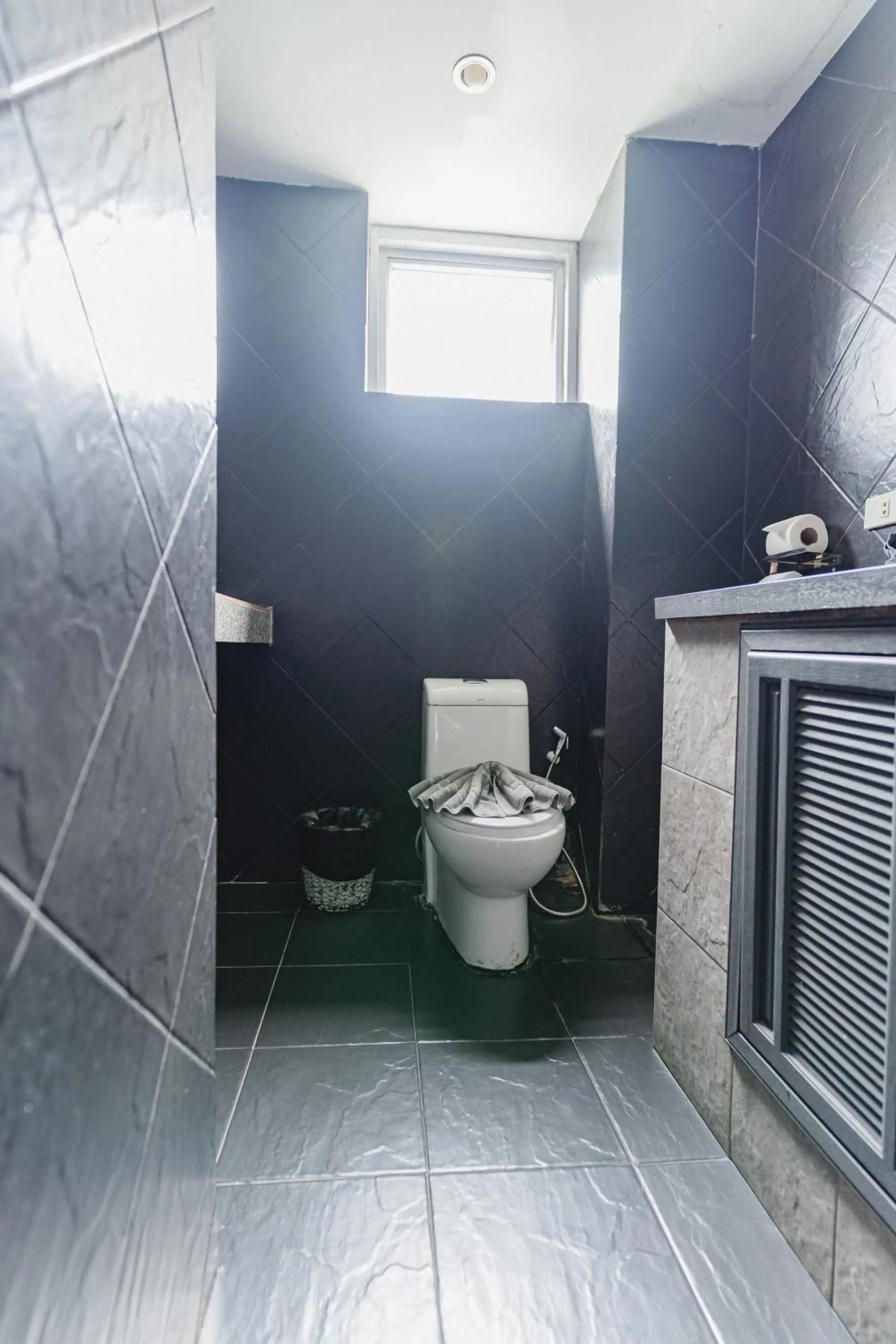 Bathroom in Lemon House apartment