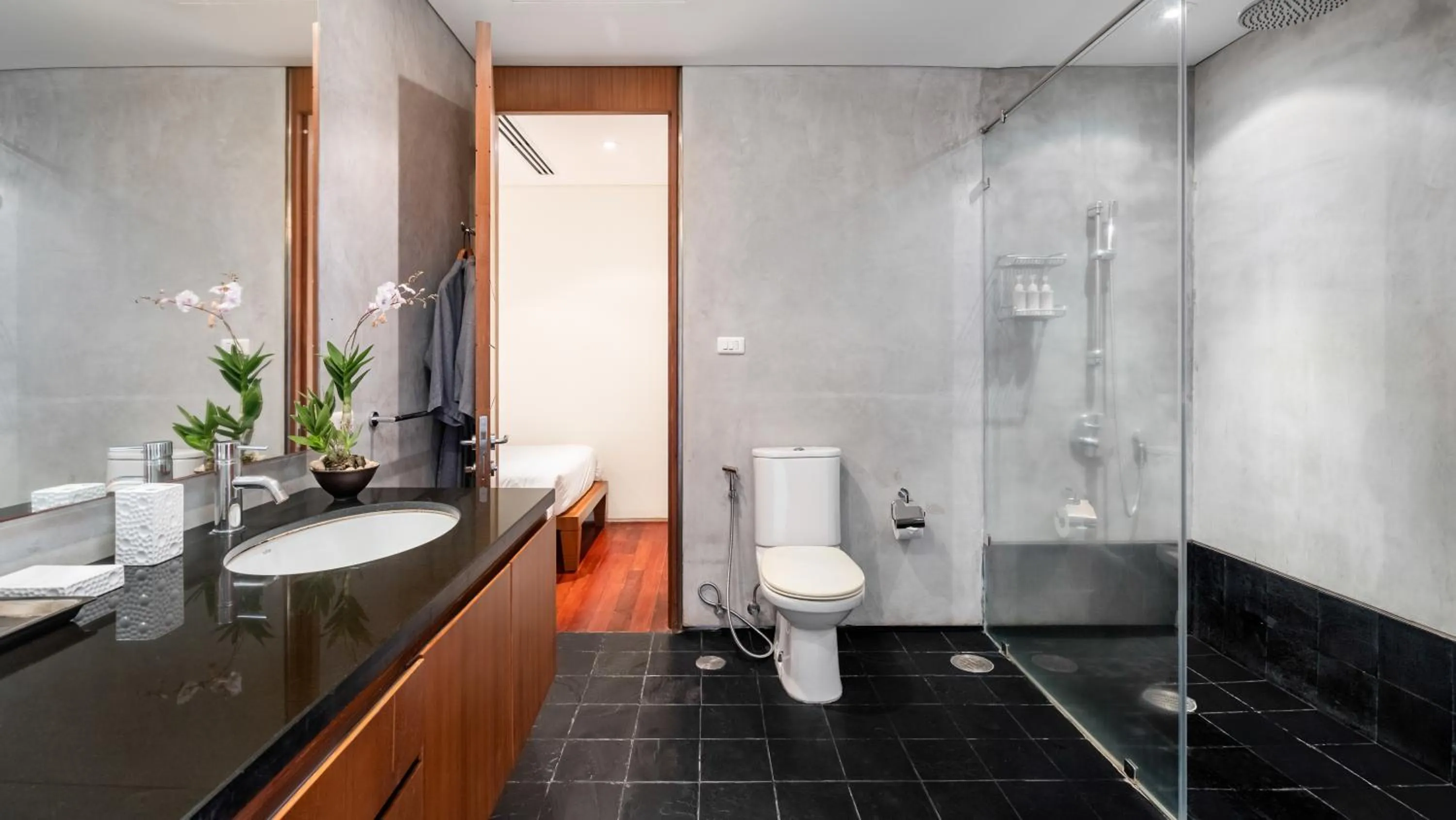 Shower in Villa Viman