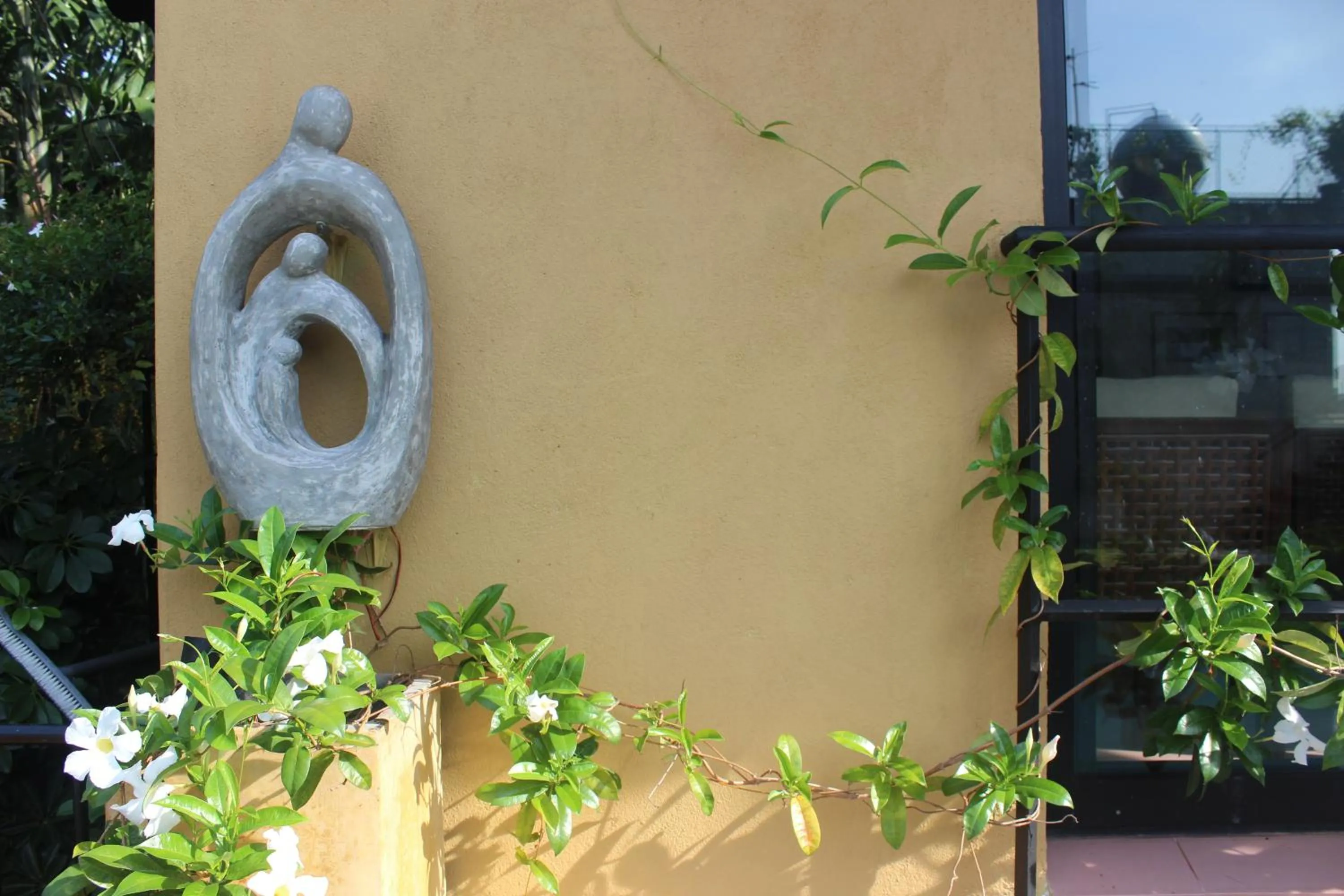 Facade/entrance in Villa Escondite - The Hotel