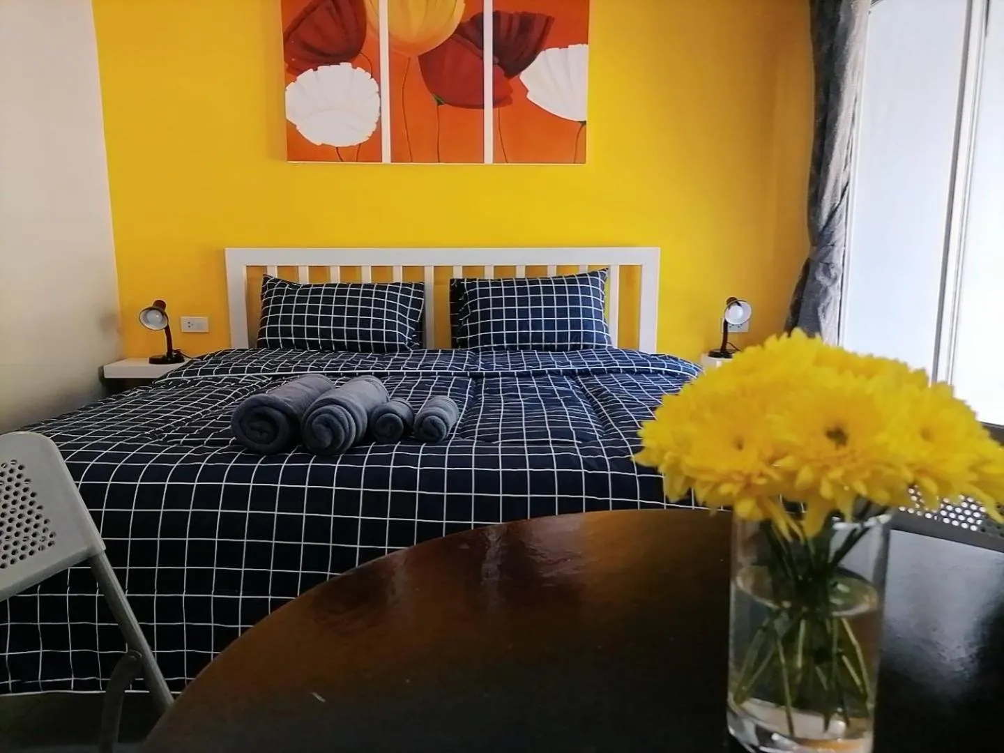 Bed in KARON STUDIO APARTMENT