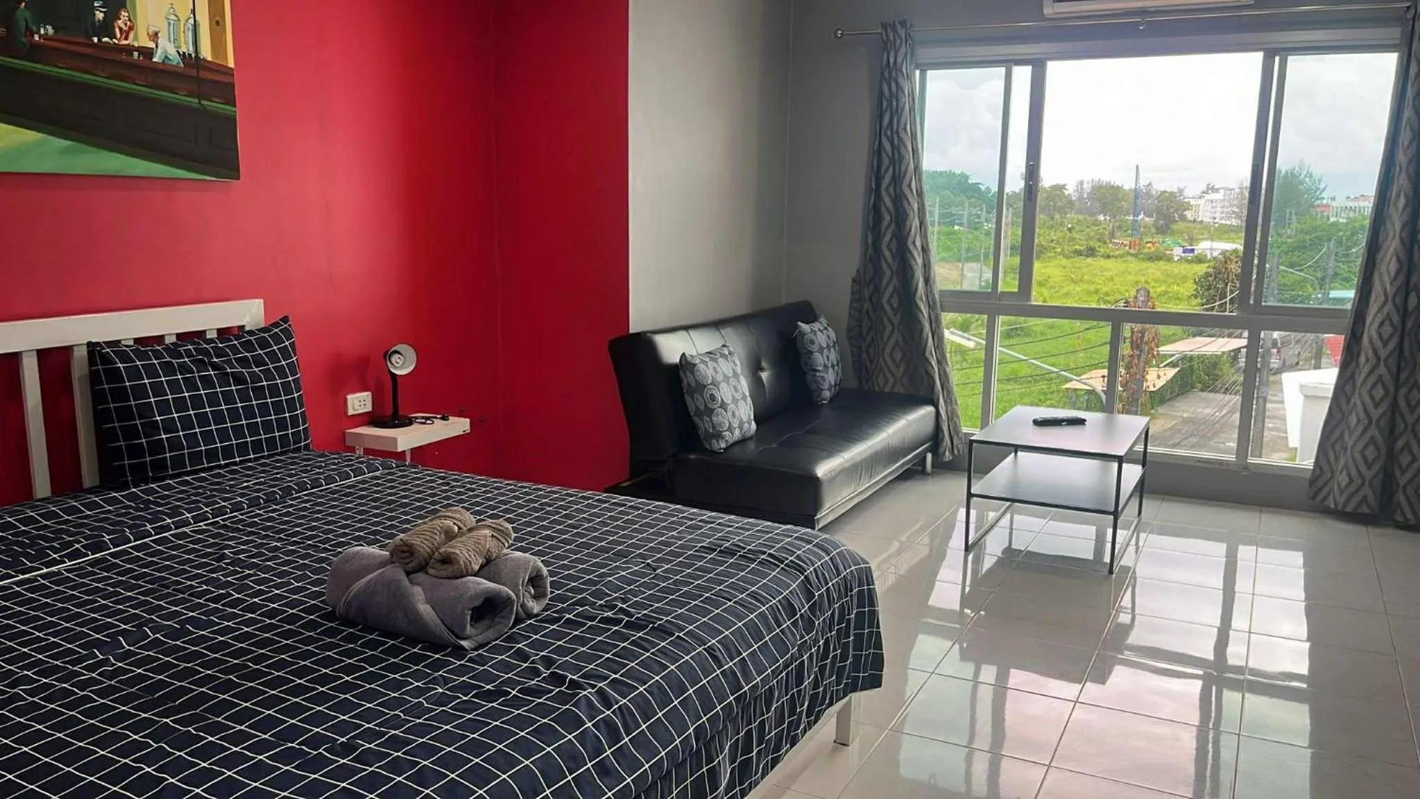 Bed in KARON STUDIO APARTMENT