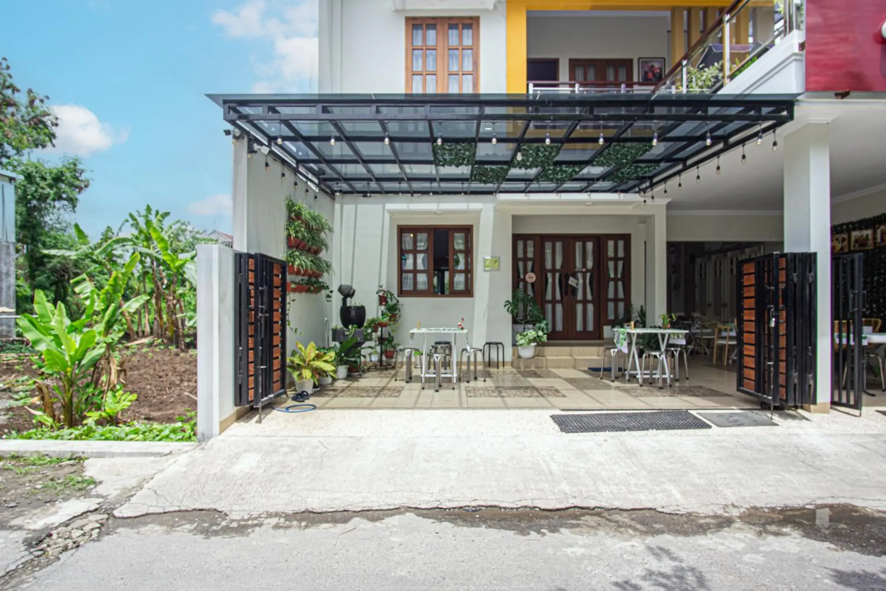 Property building in Bisma Balcony Homestay Property building in Bisma Balcony Homestay
