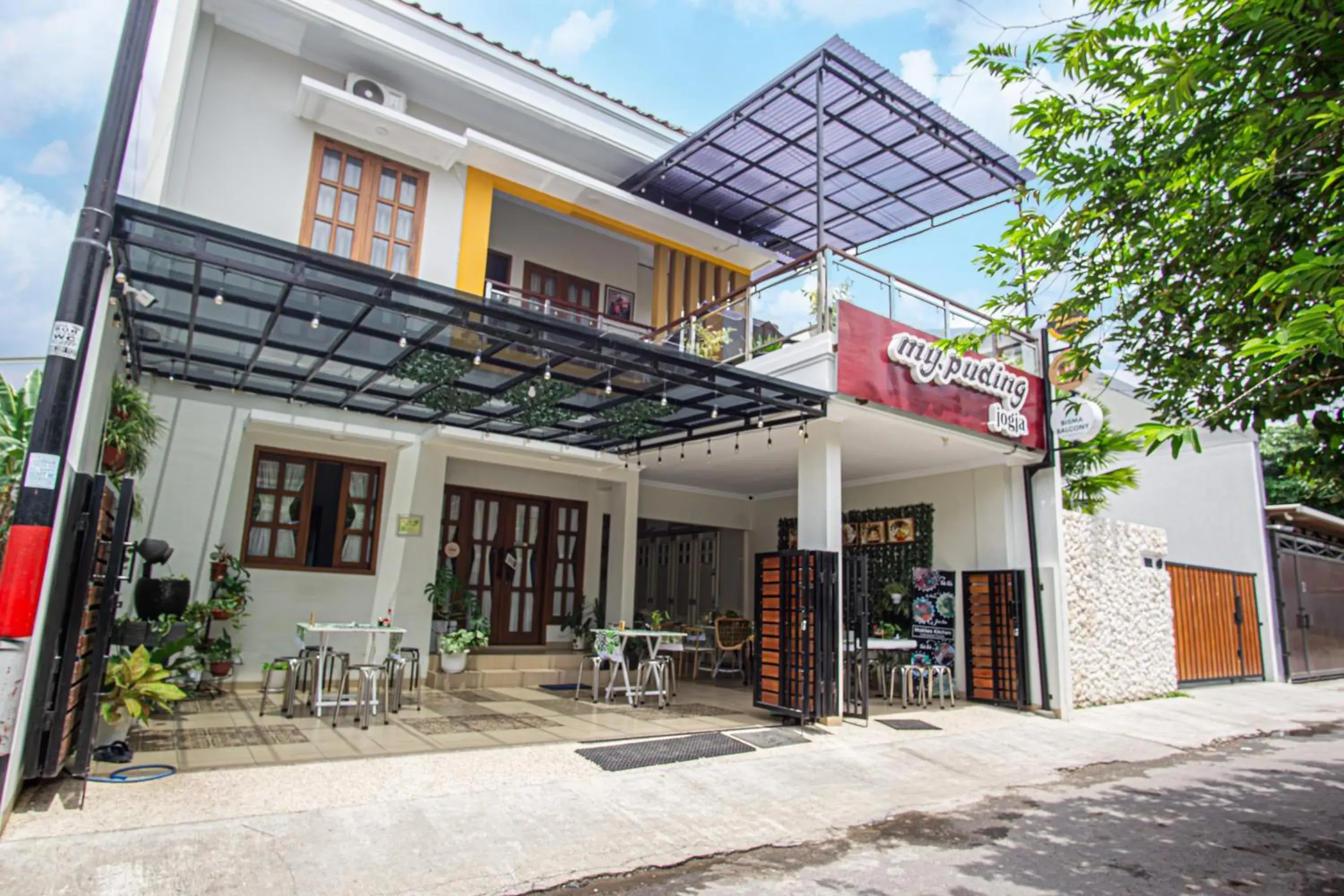 Property building in Bisma Balcony Homestay Property building in Bisma Balcony Homestay