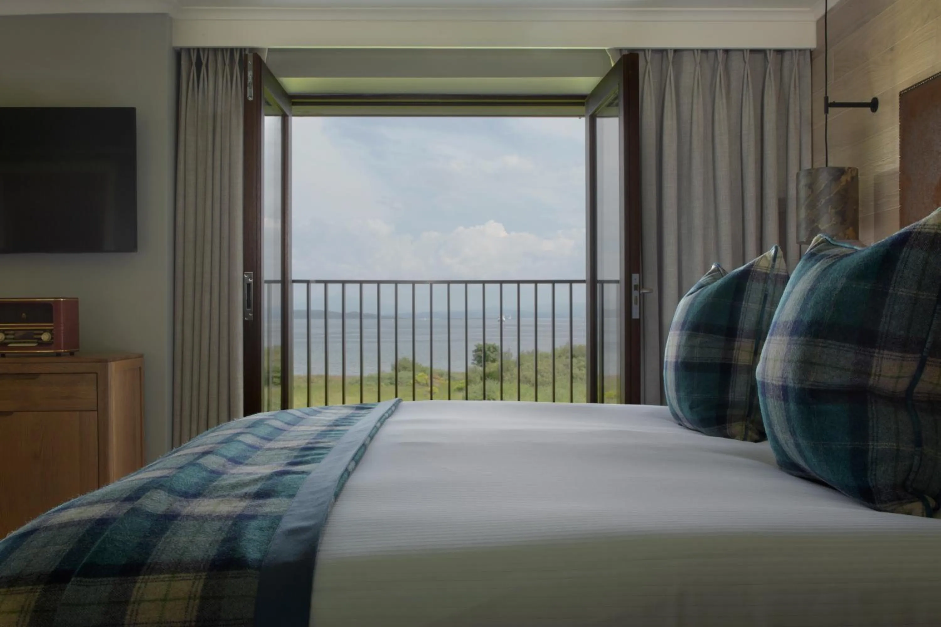 View (from property/room), Bed in Isle Of Mull Hotel and Spa