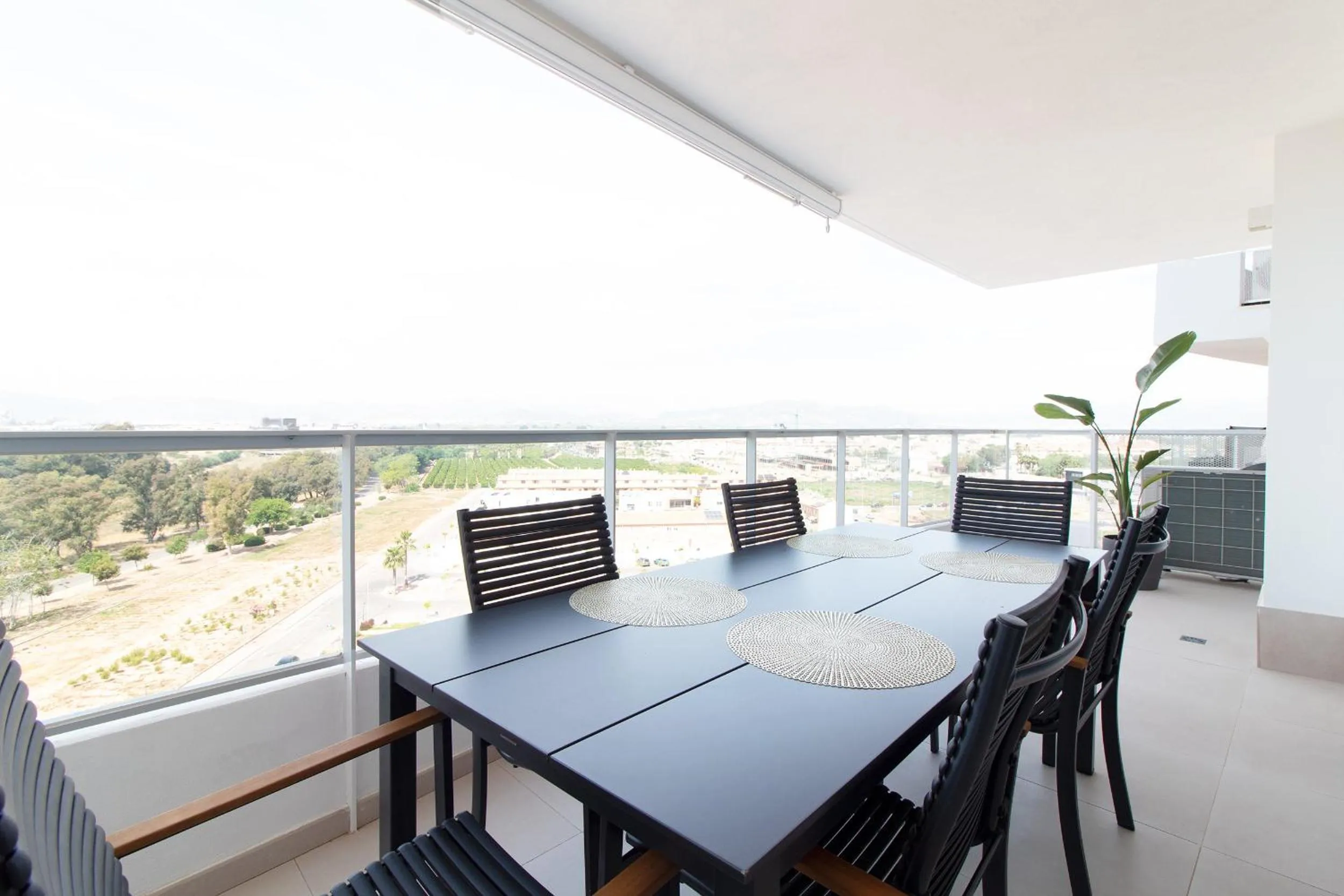 Global Vacacional, Apartamento de 2 habitaciones con gran terraza en Gran Canet