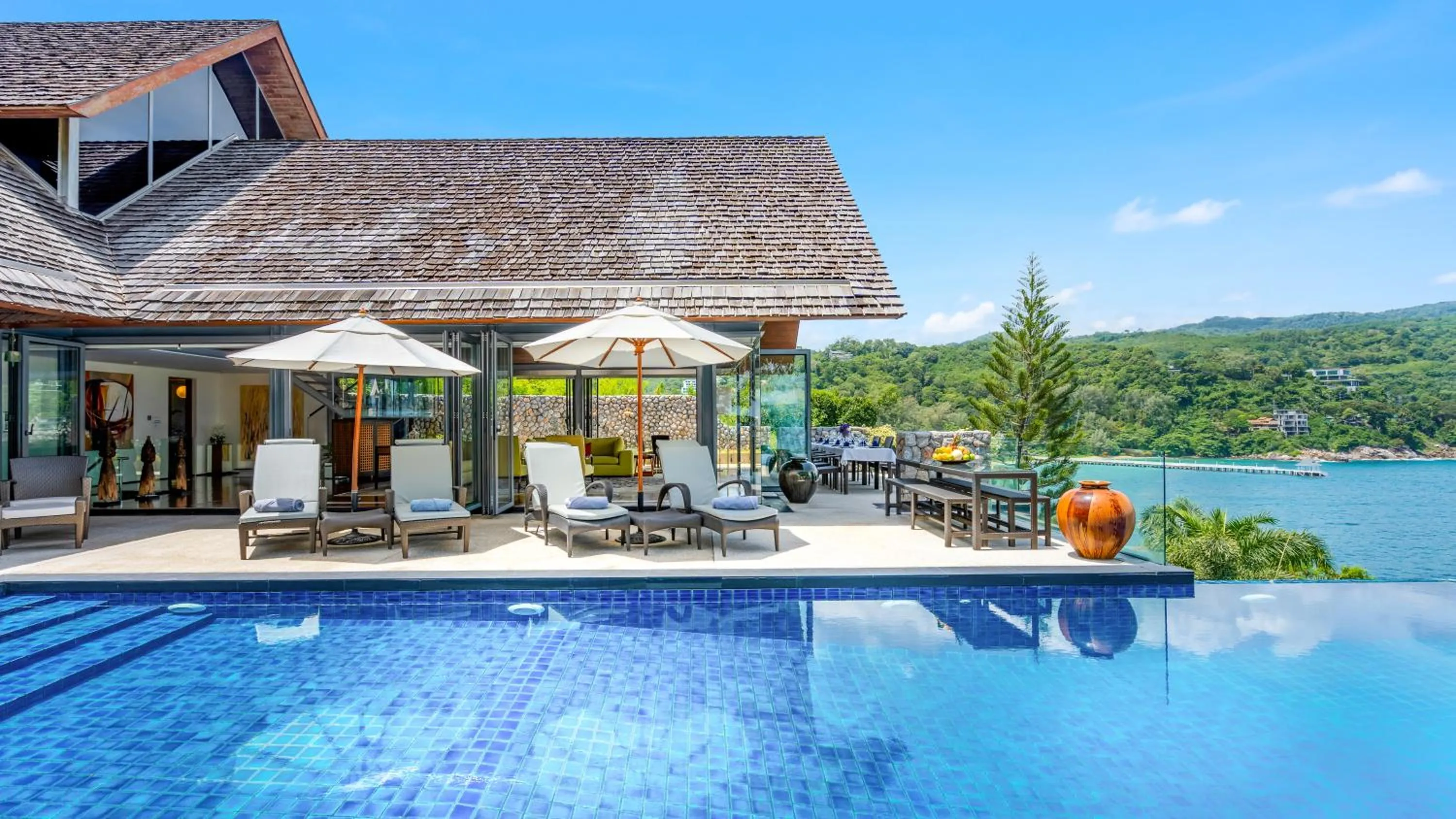 Day in Villa Rom Trai