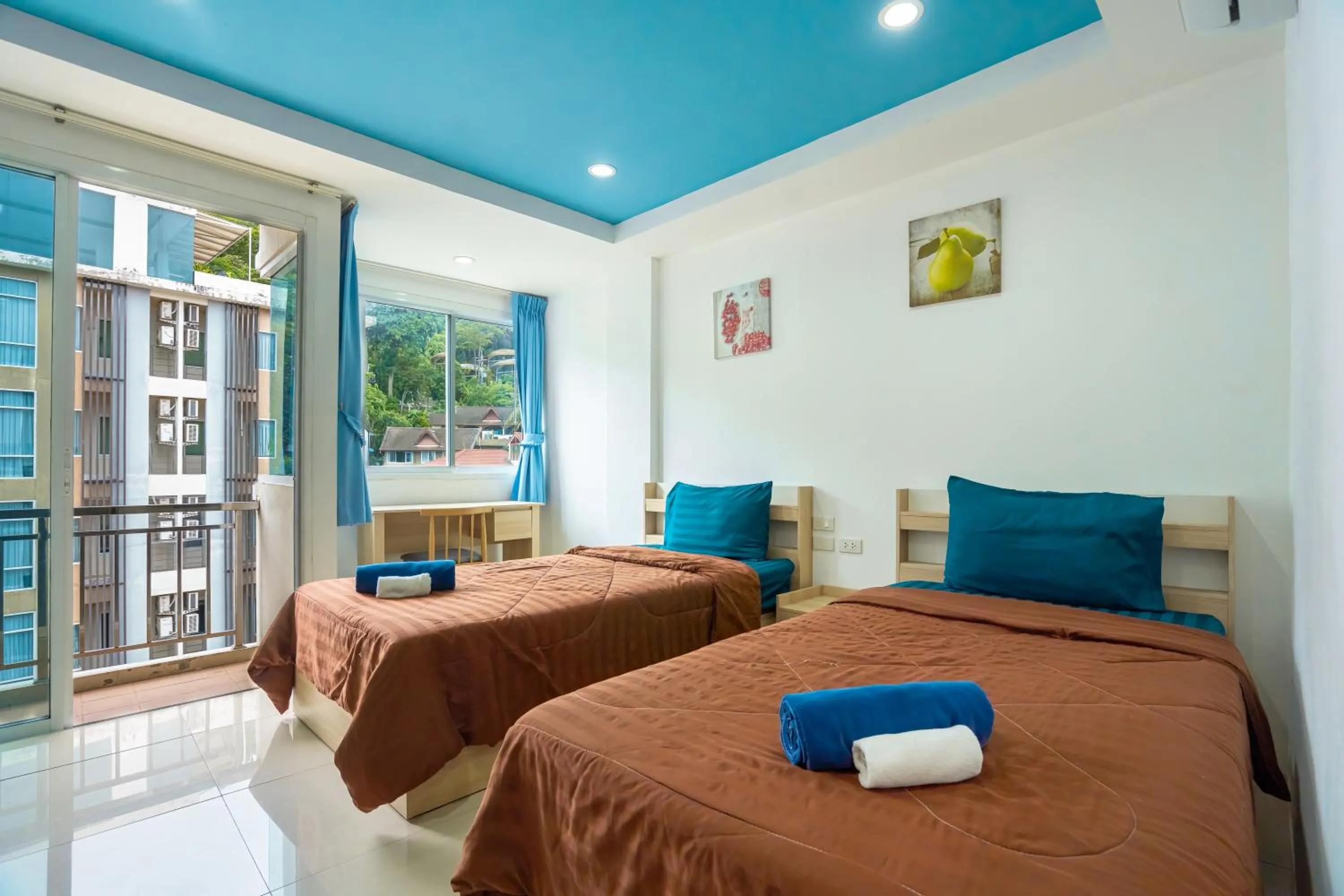 Photo of the whole room, Bed in Nice to meat you Rooms