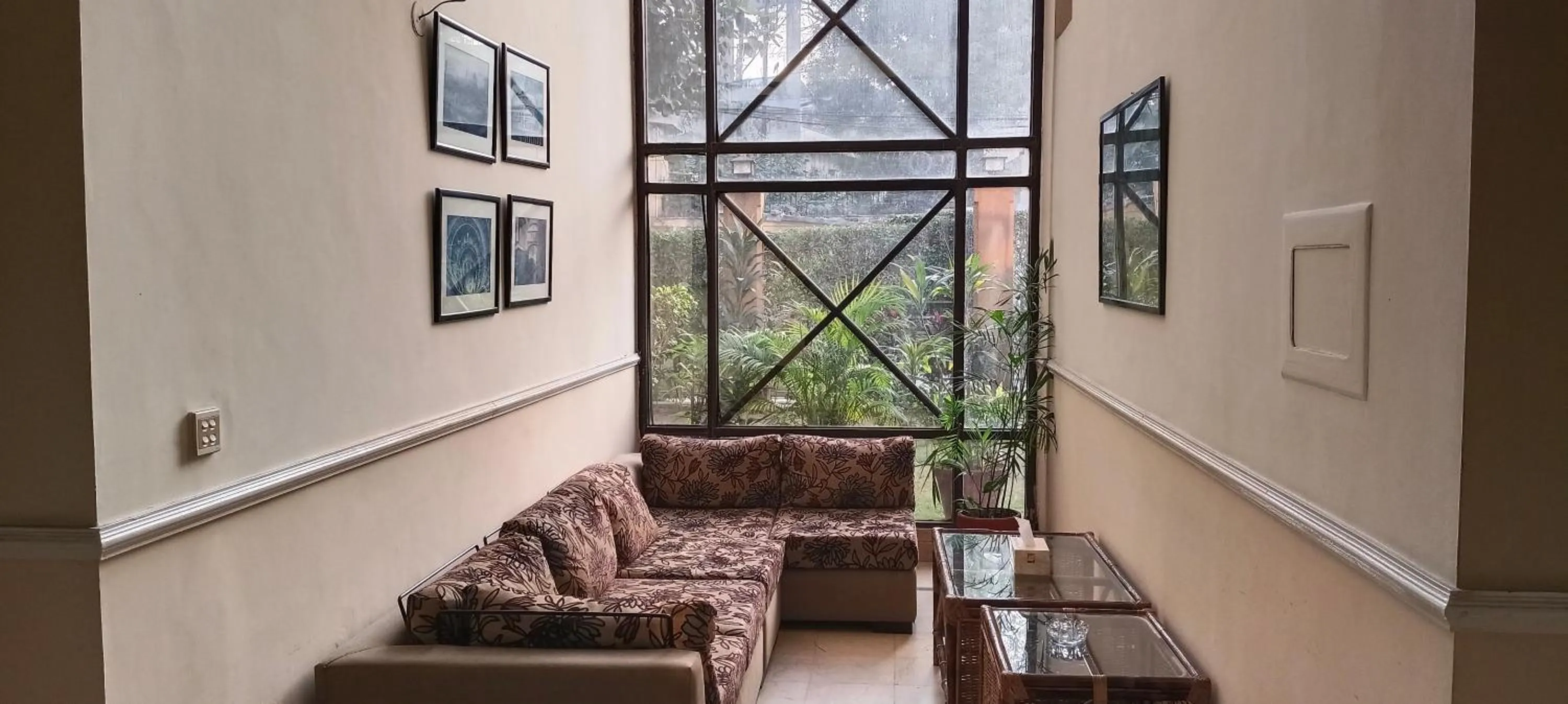 Herfa INN Hotel Lahore