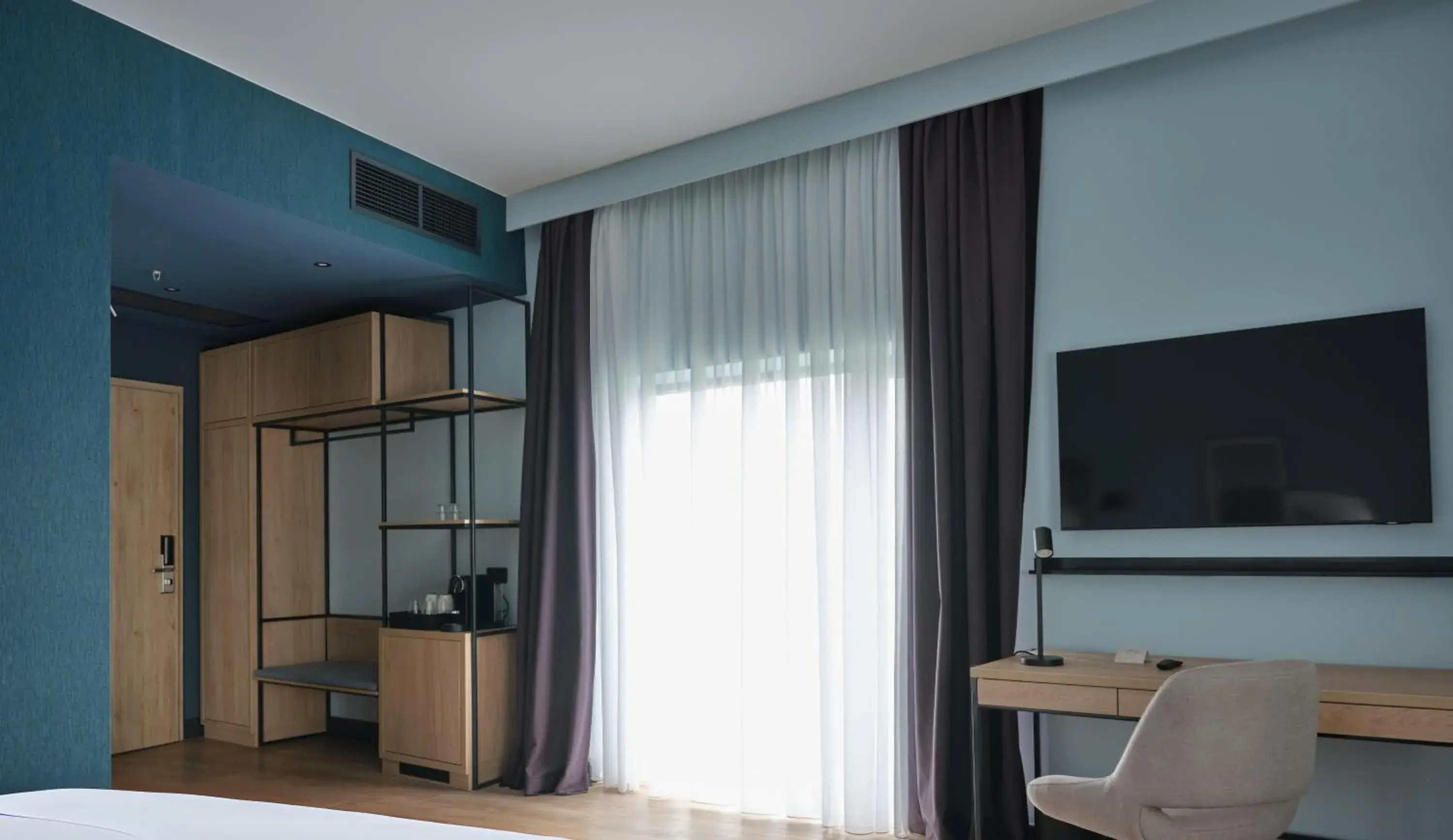 Bedroom, Bed in Radisson Hotel Budapest BudaPart Bedroom, Bed in Radisson Hotel Budapest BudaPart