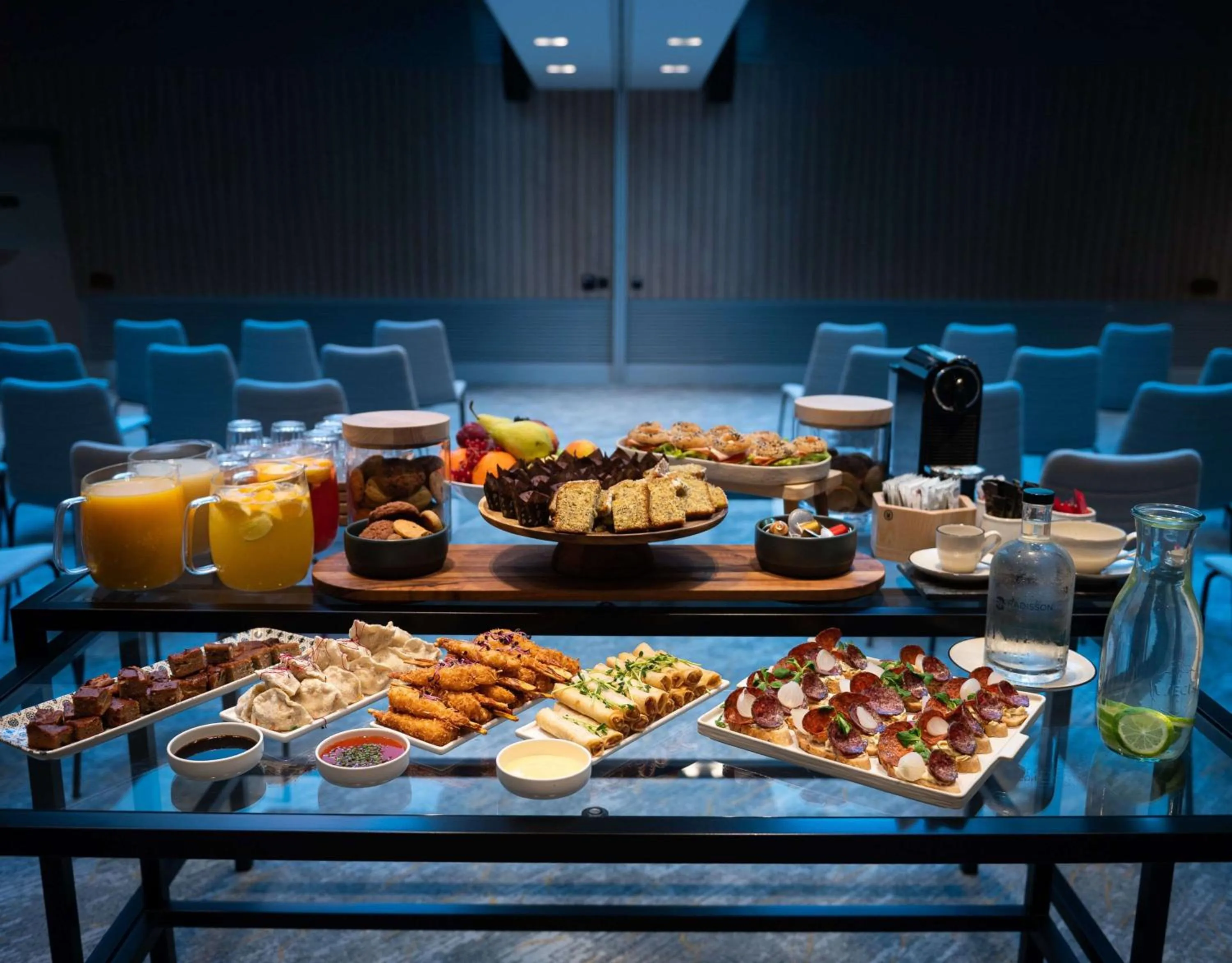 Food and drinks in Radisson Hotel Budapest BudaPart