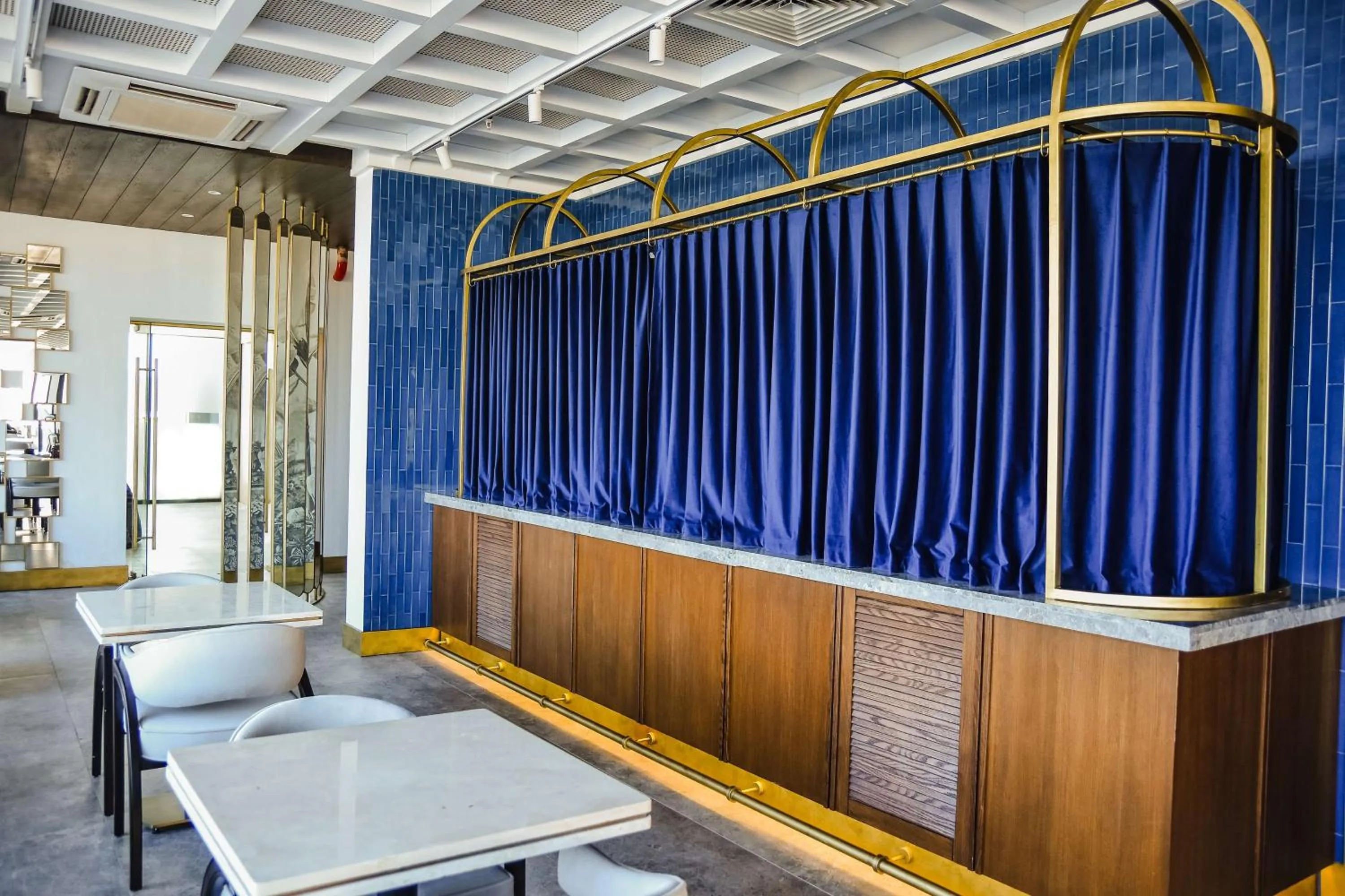 Restaurant/places to eat in Park Inn by Radisson Yalova City Center