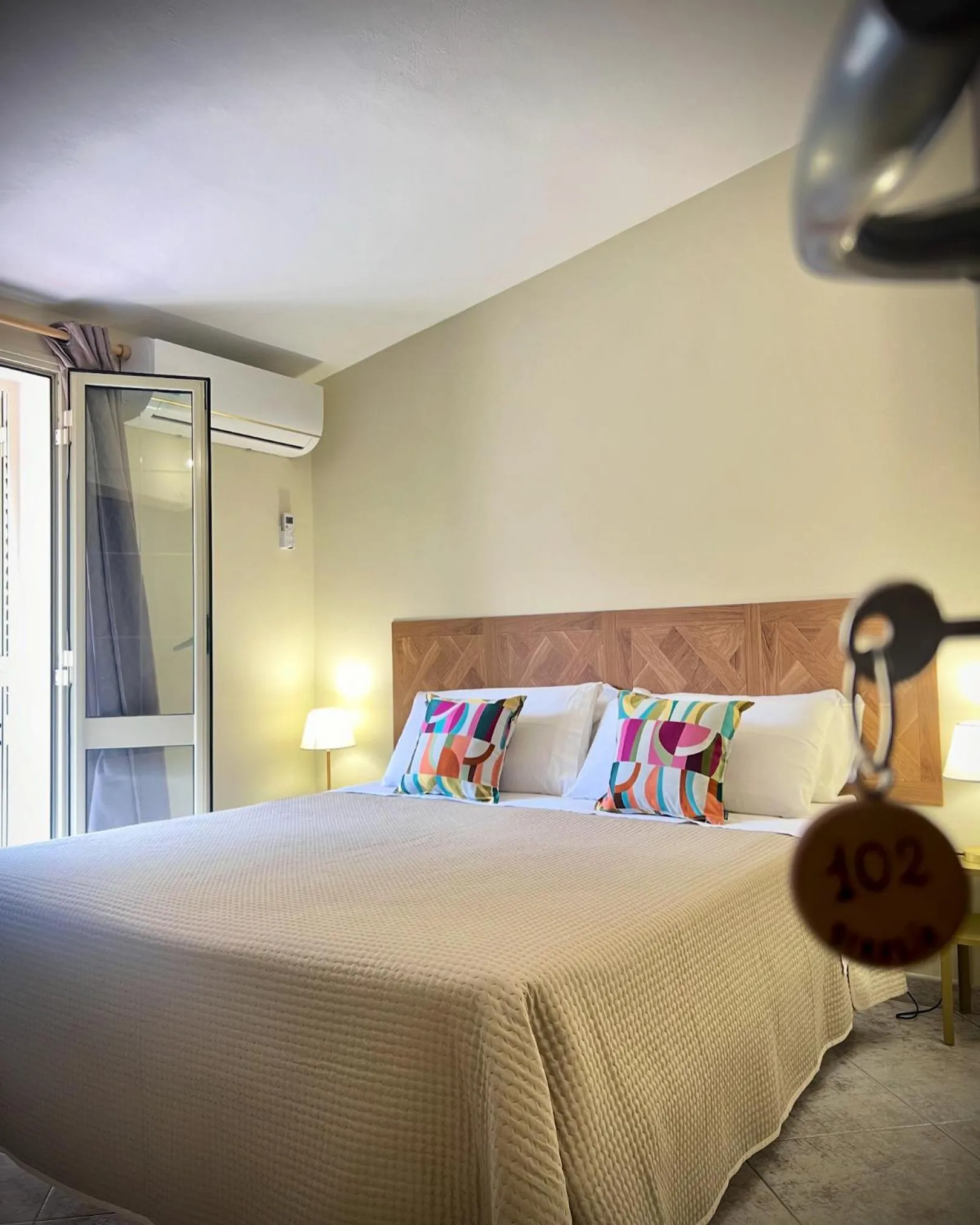 Bedroom, Bed in Sikelìa Bed & Breakfast