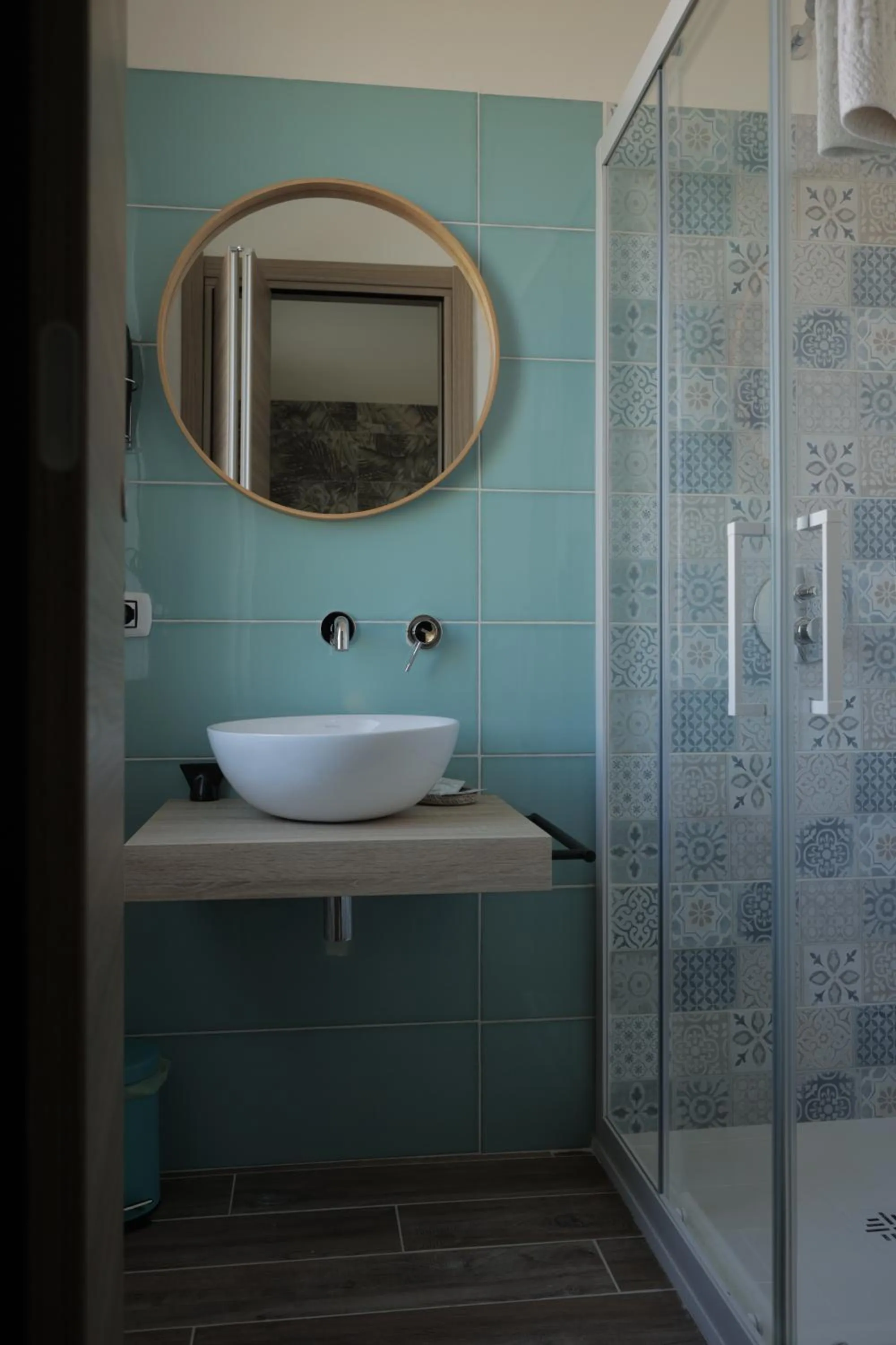 Shower in Sikelìa Bed & Breakfast