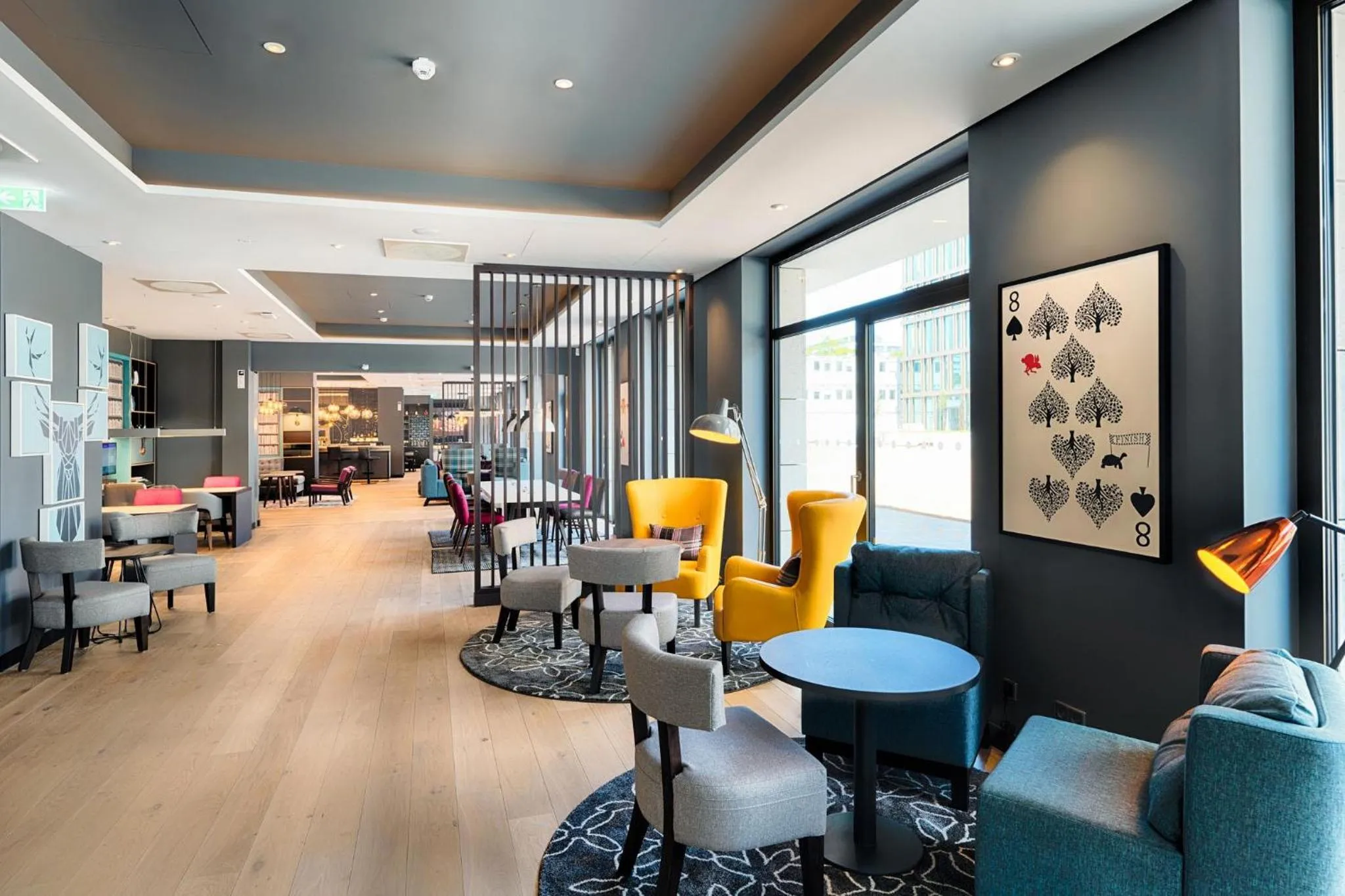 Lobby or reception in Premier Inn Darmstadt City Centre