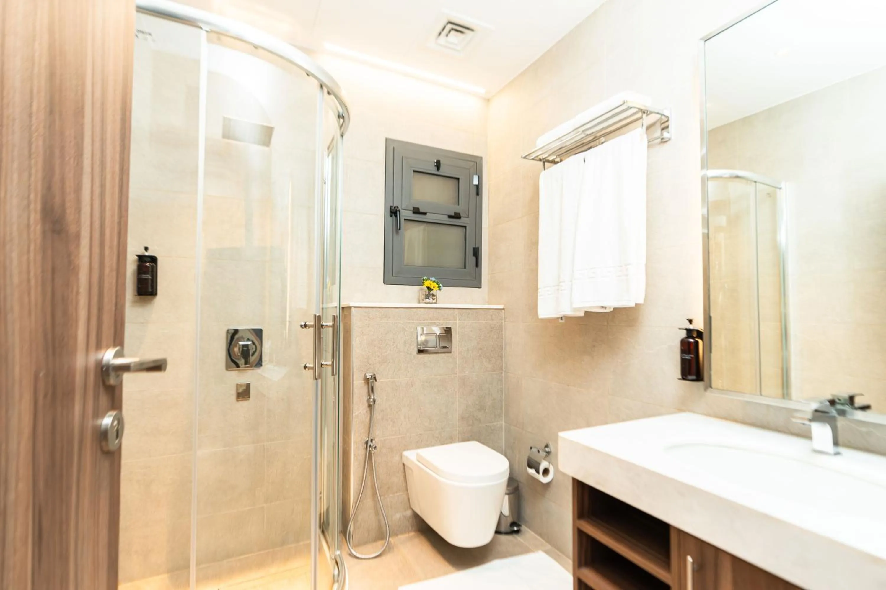 Toilet in Kyriad Muscat