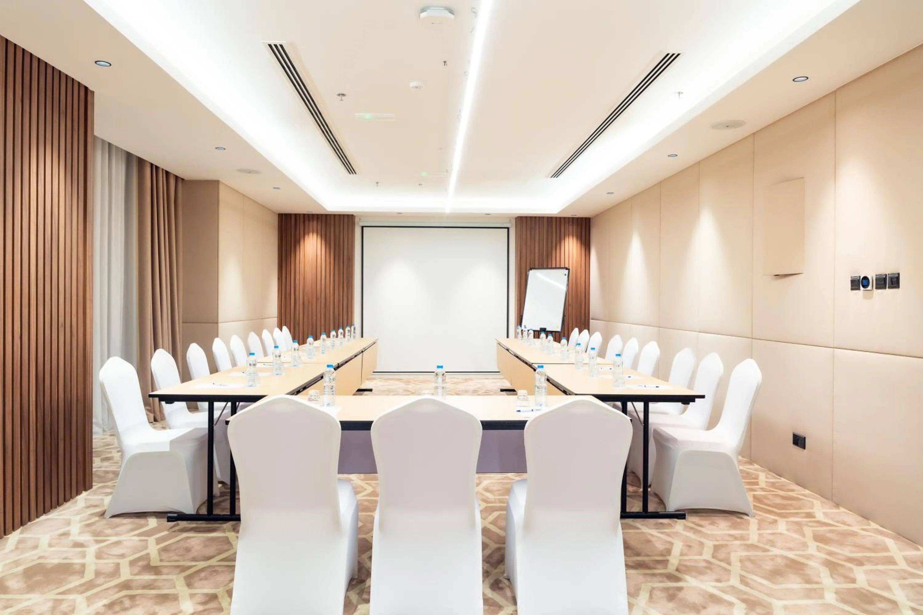 Meeting/conference room in Kyriad Muscat