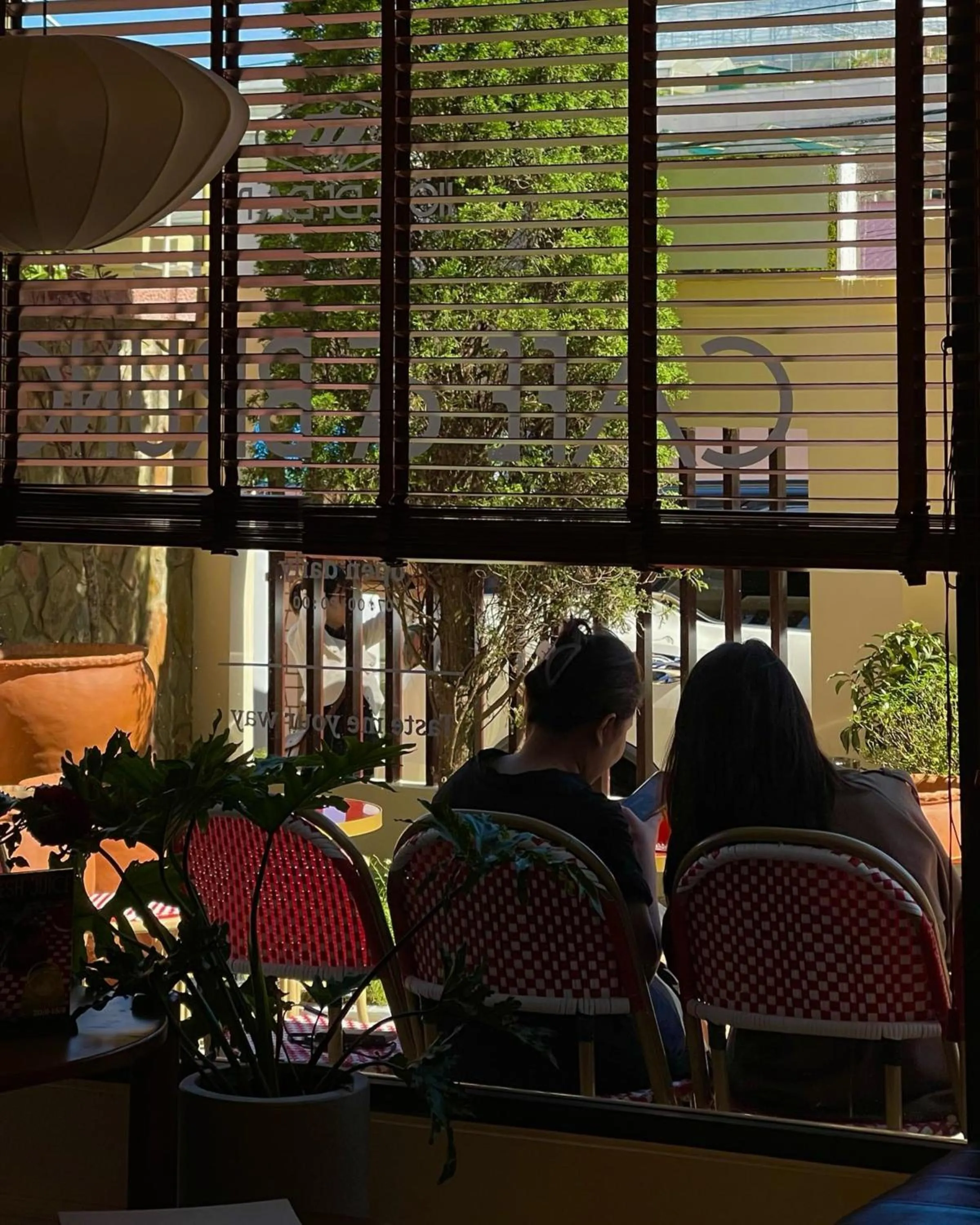 group of guests in Hôtel De Da Phu