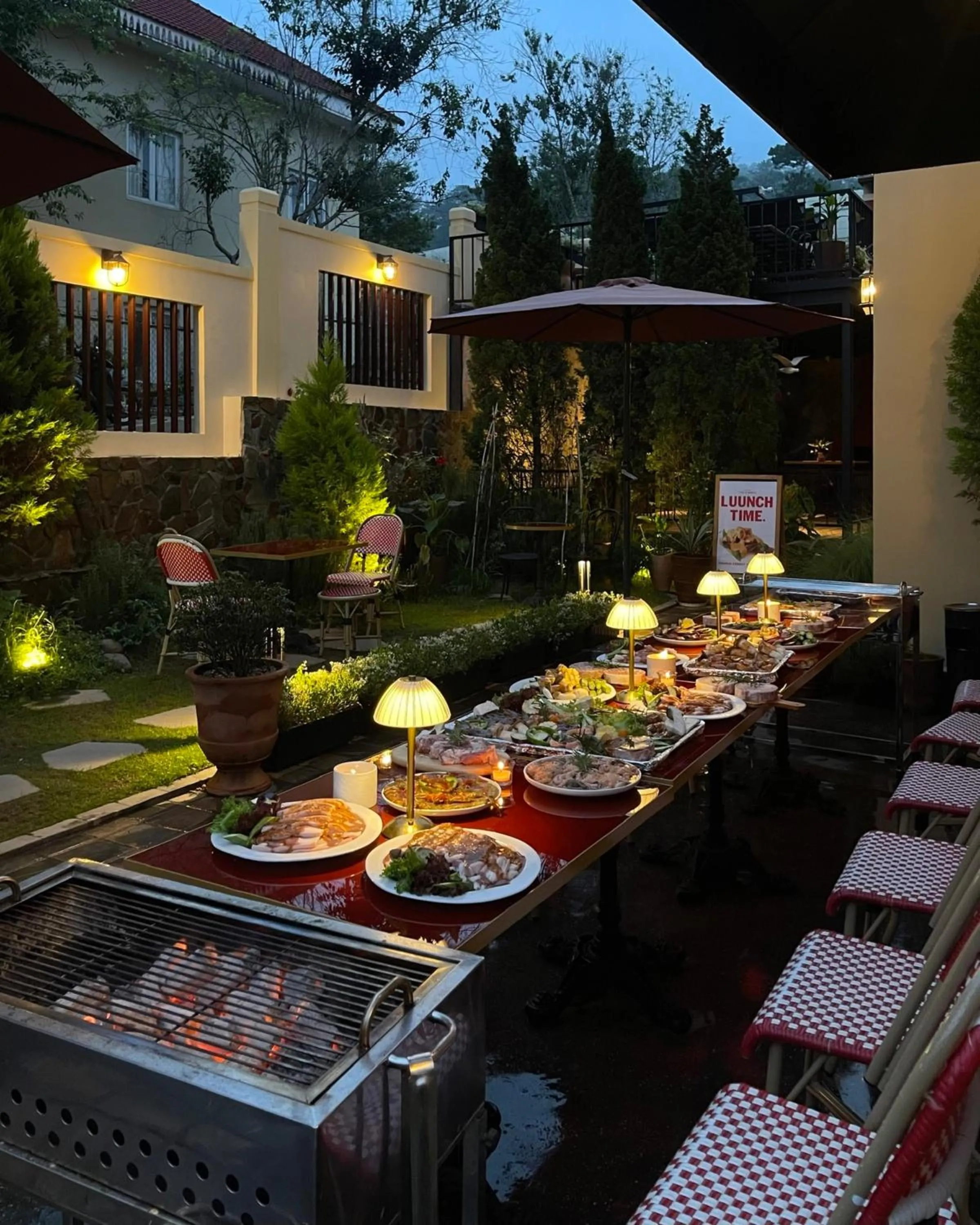 BBQ facilities in Hôtel De Da Phu