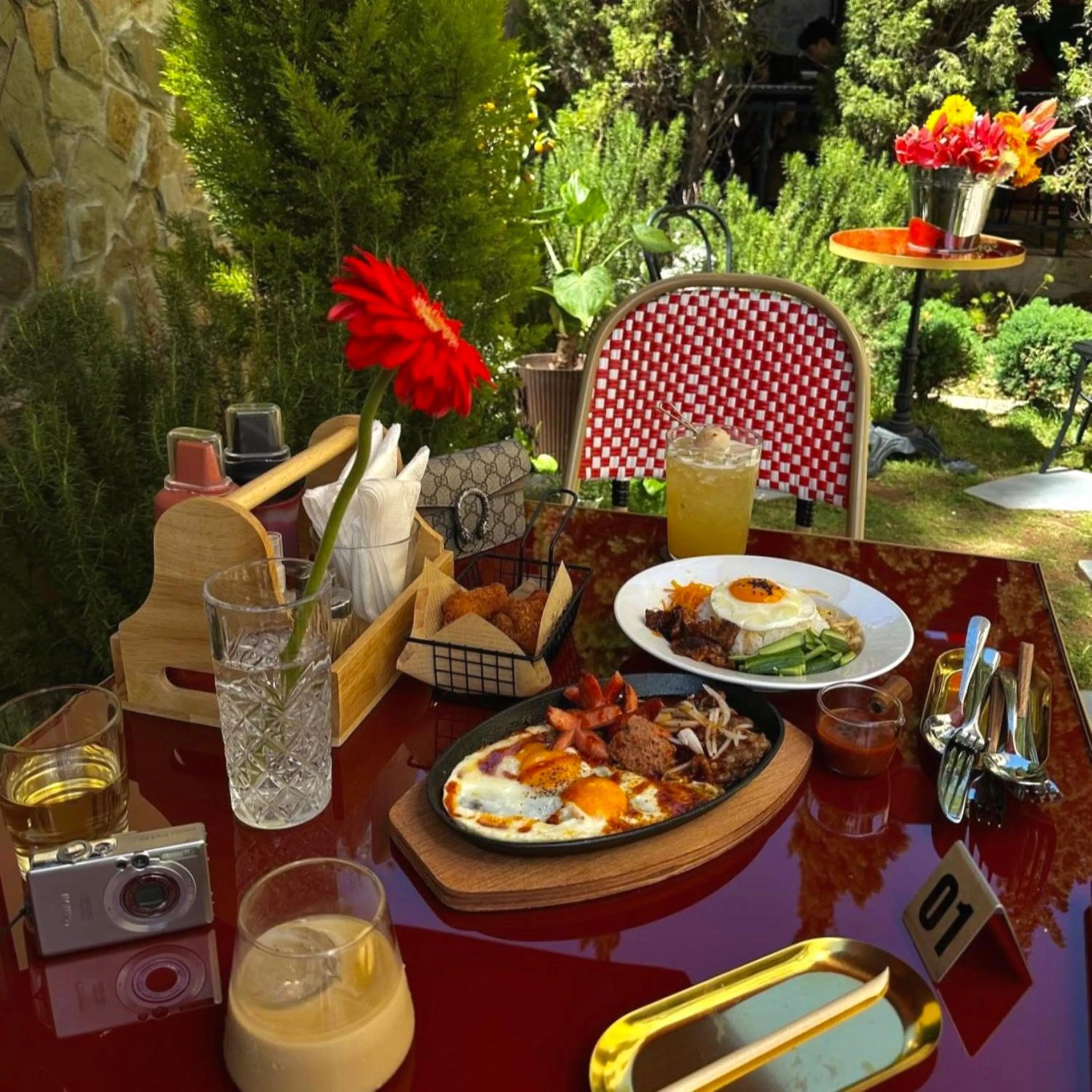 Breakfast in Hôtel De Da Phu