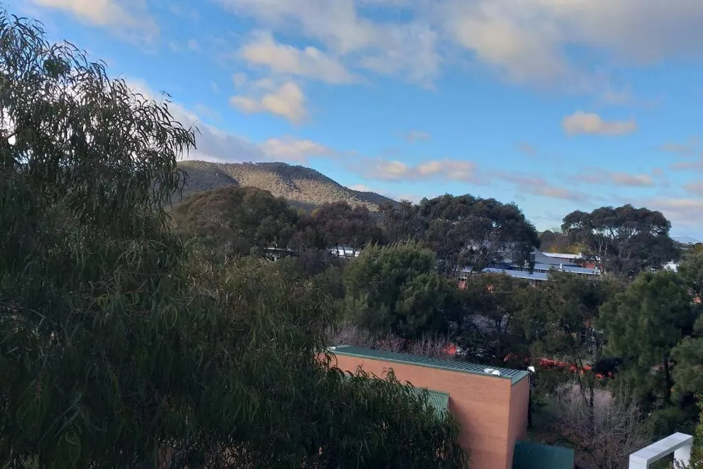 Lux 2 Bed 2 Bath Secure Parking Apartment in the Heart of Dickson, Canberra