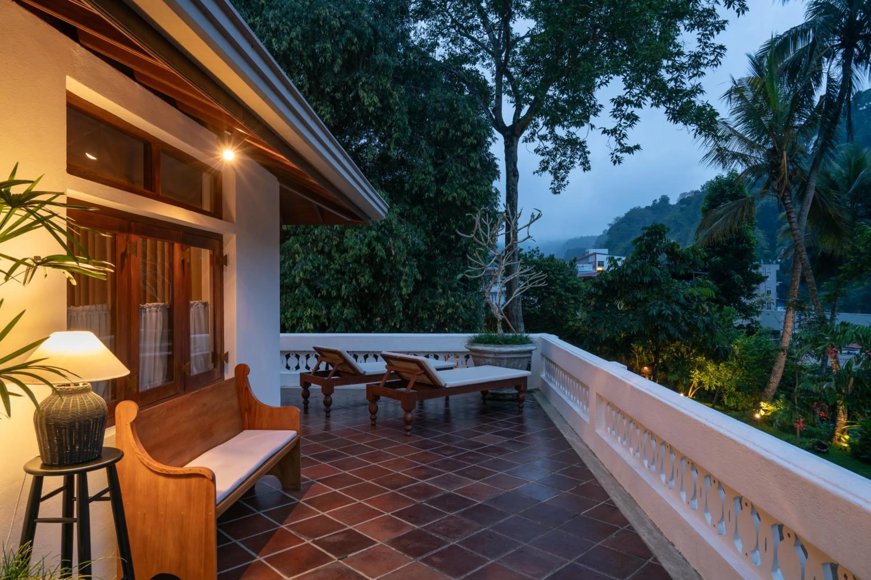 Property building in Taru Villas Kandy