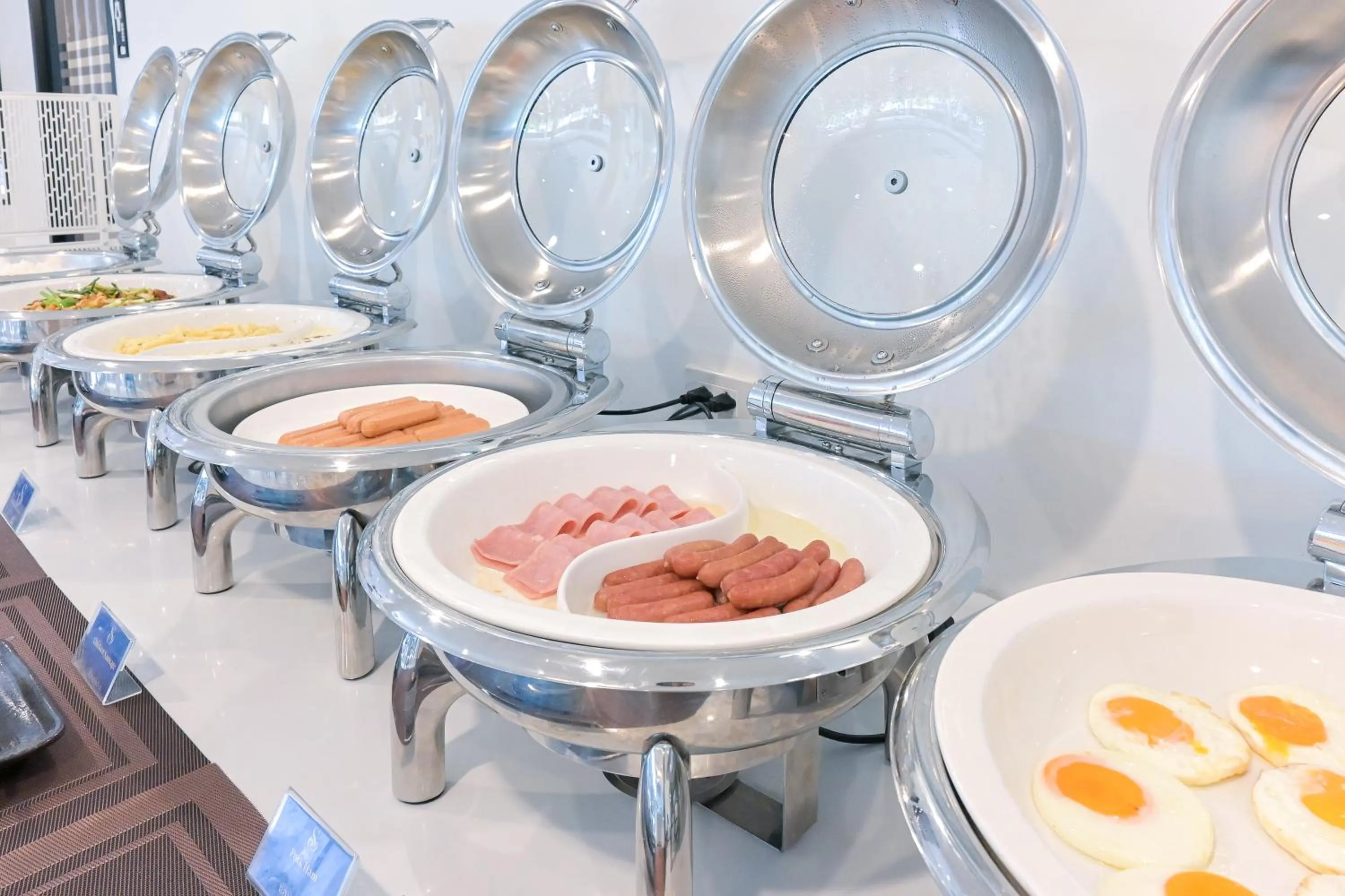 Buffet breakfast in Shewin de Bangkok