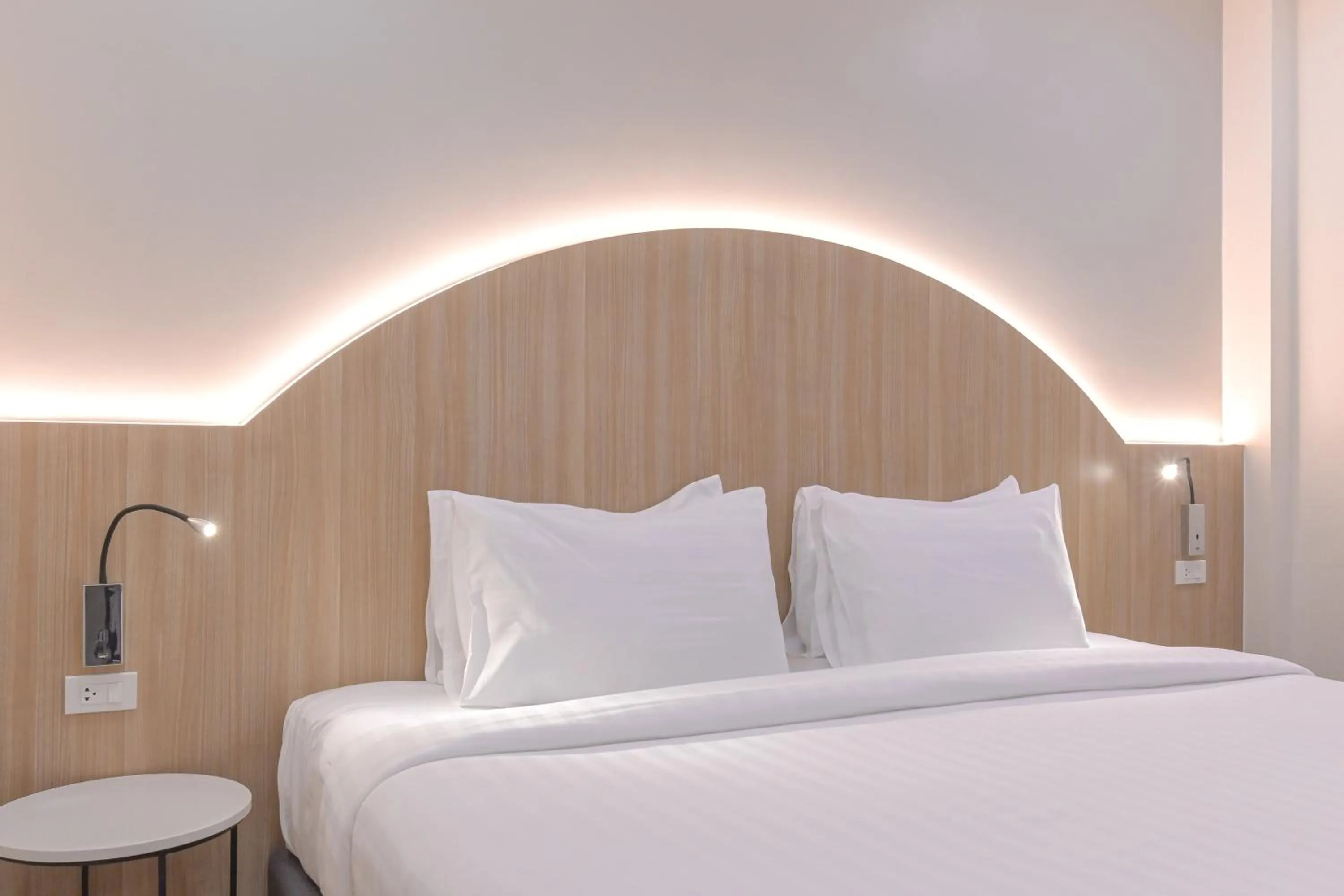 Bed in Shewin de Bangkok