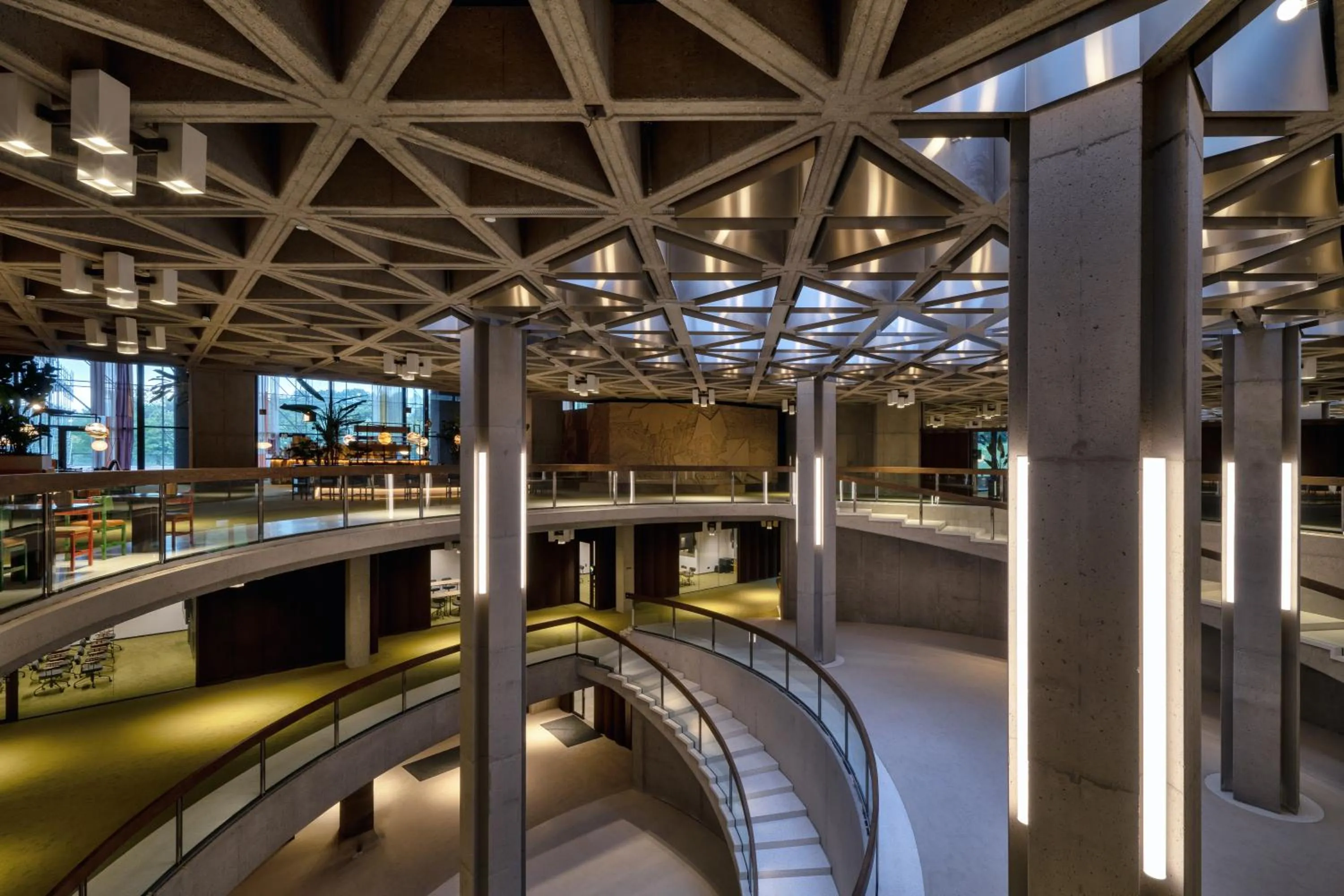 Restaurant/places to eat in Mix Brussels --Gym & Wellness for adults only--