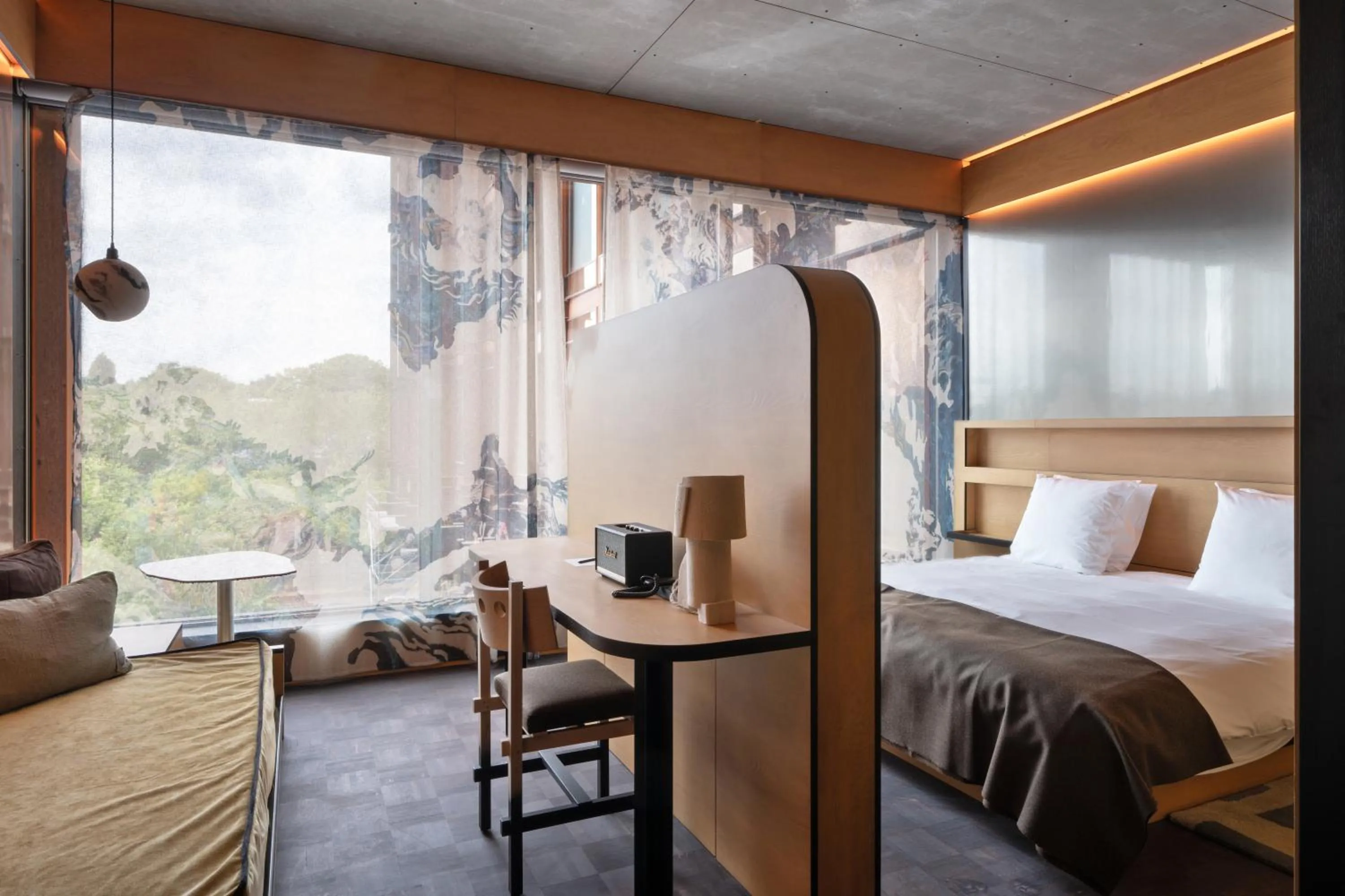 Photo of the whole room, Bed in Mix Brussels --Gym & Wellness for adults only--