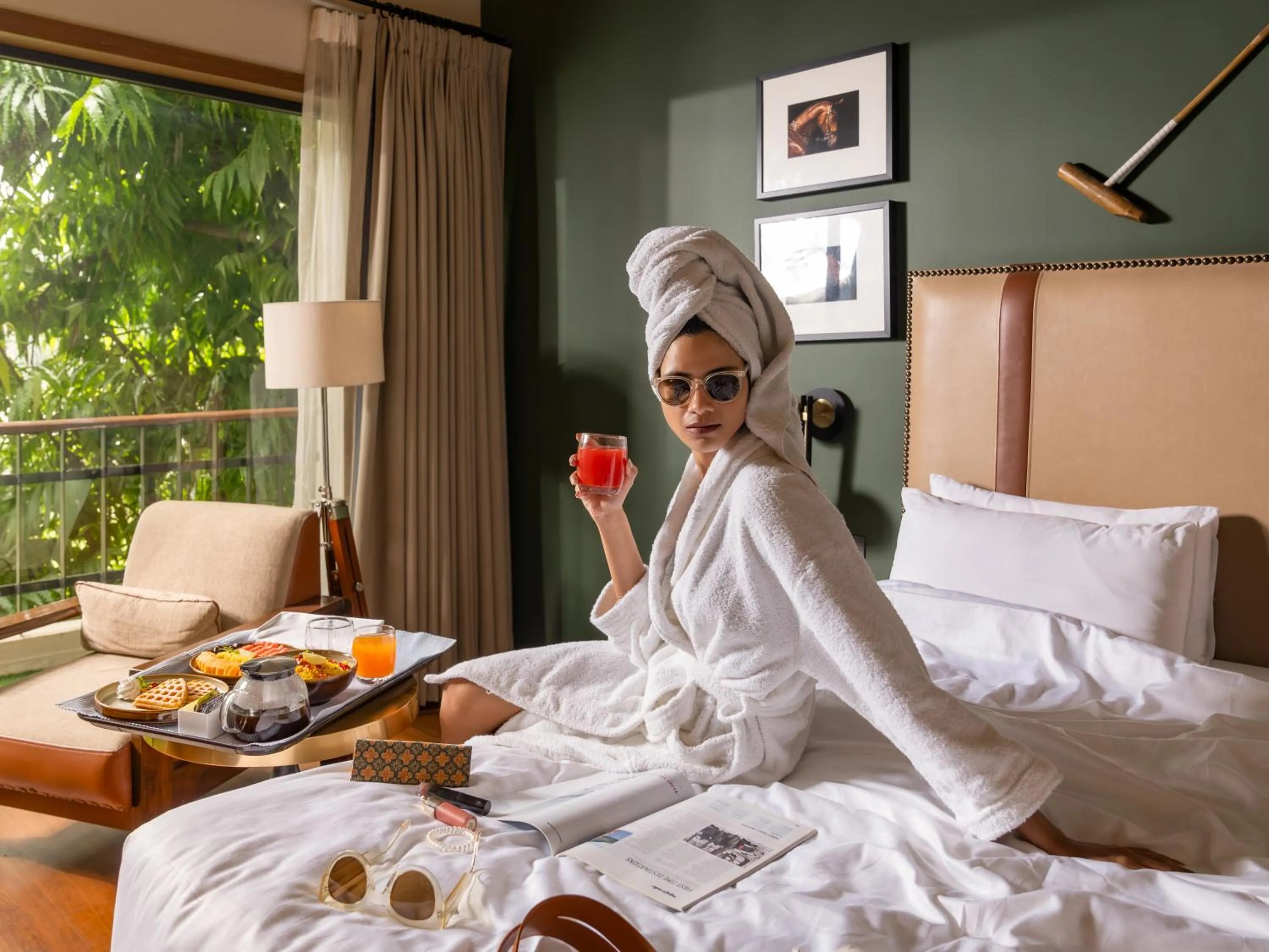 room service, Bed in Modi Estate, Meerut - AM Hotel Kollection