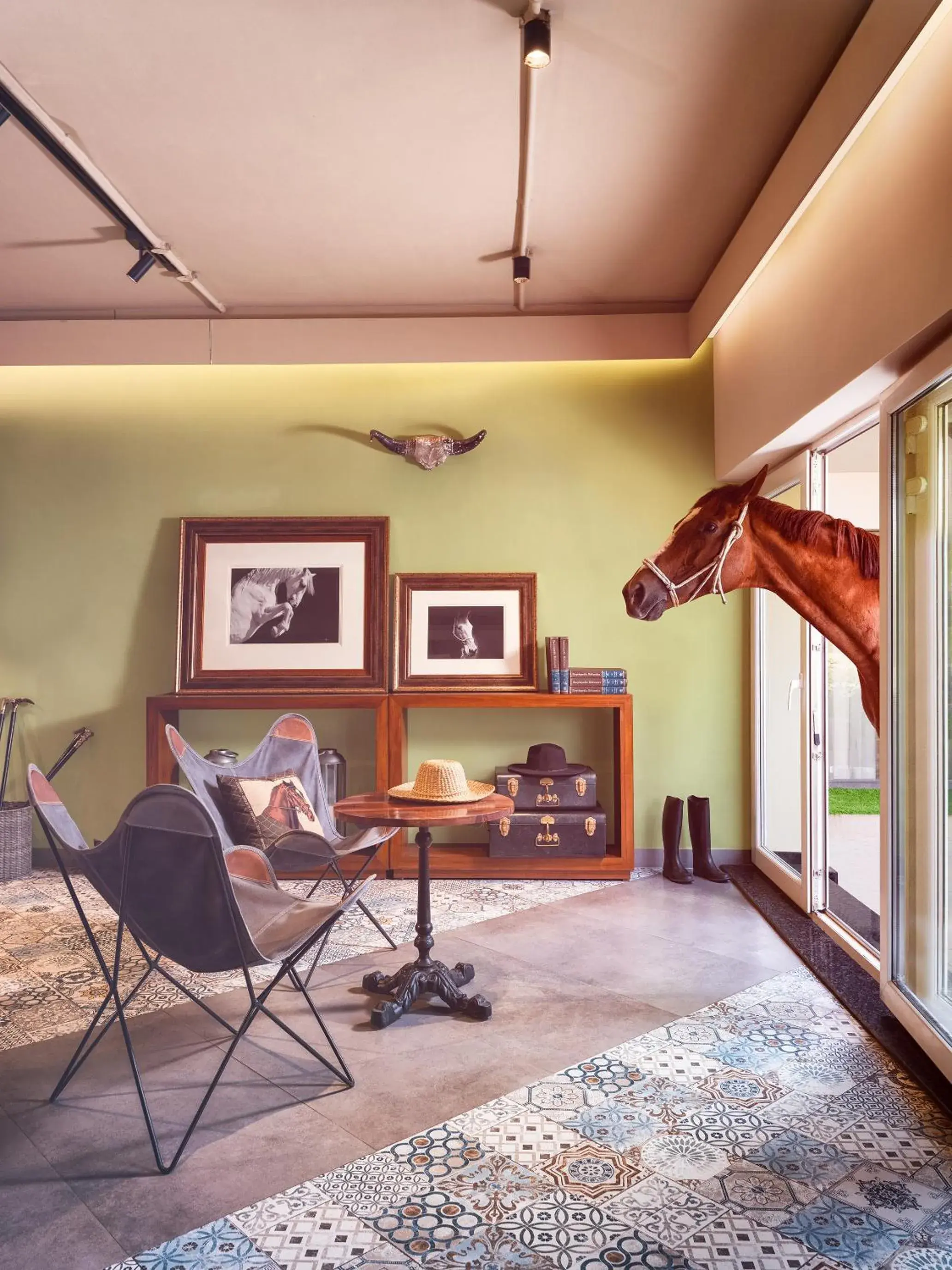 Property building in Modi Estate, Meerut - AM Hotel Kollection Property building in Modi Estate, Meerut - AM Hotel Kollection