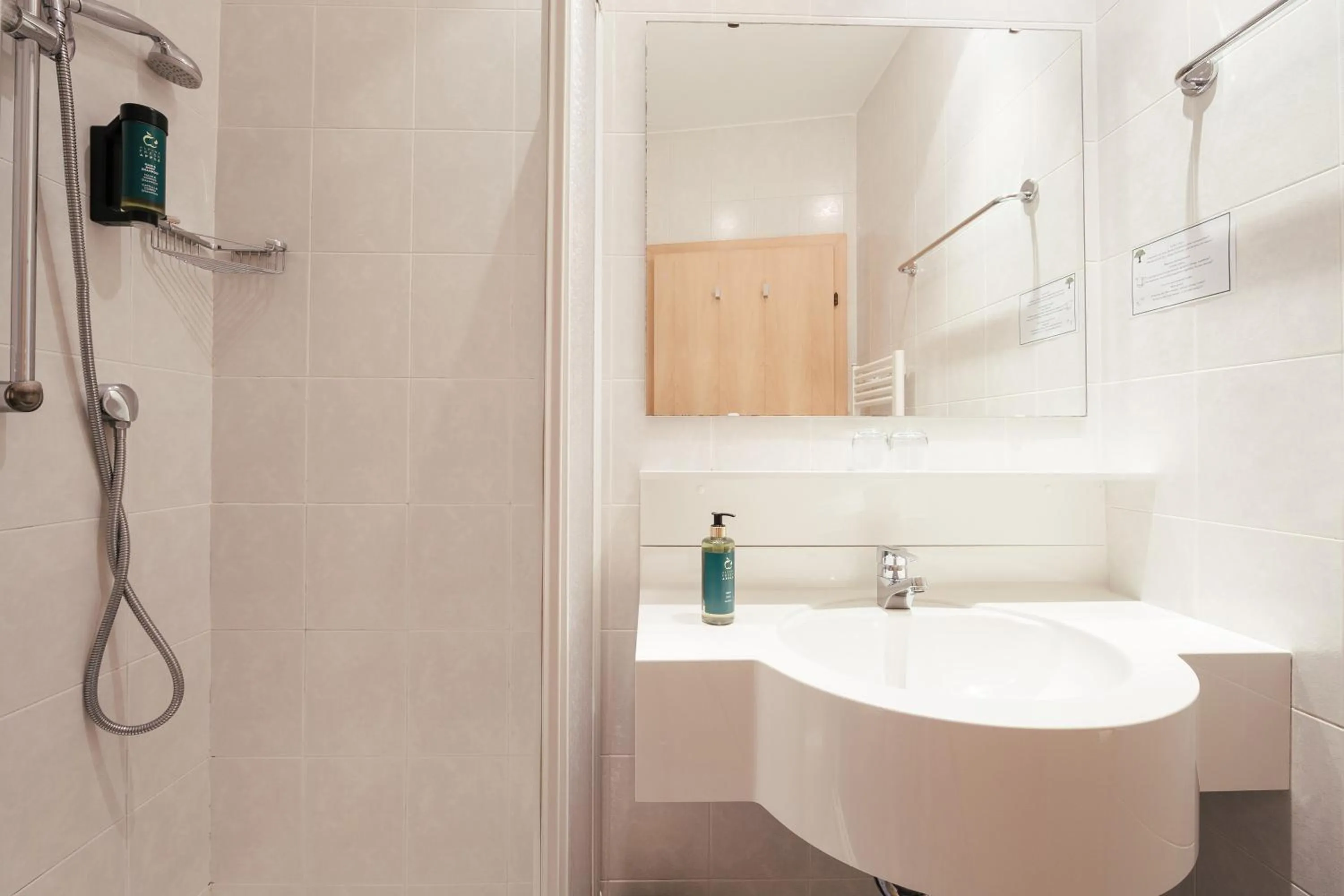 Bathroom in Gästehaus Salvatorianerinnen