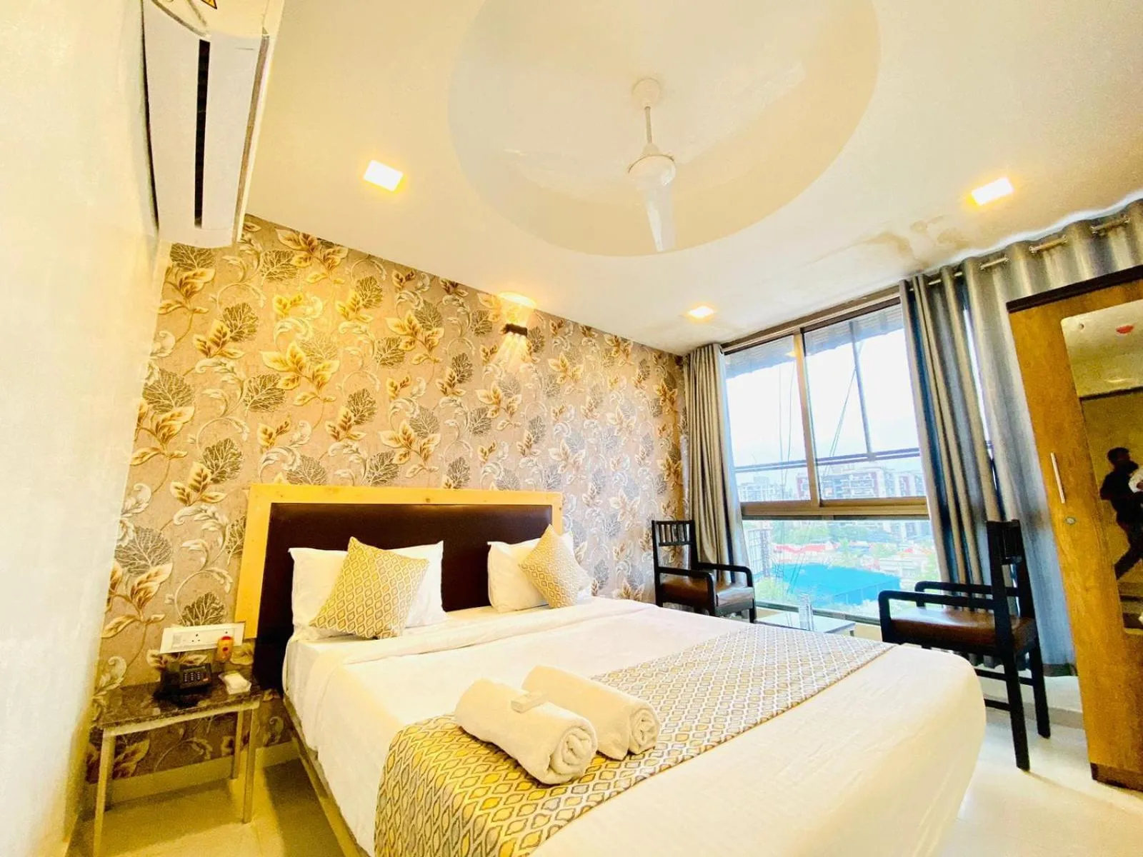 Bed in Hotel Alexa - Satellite Prahladnagar, Ahmedabad