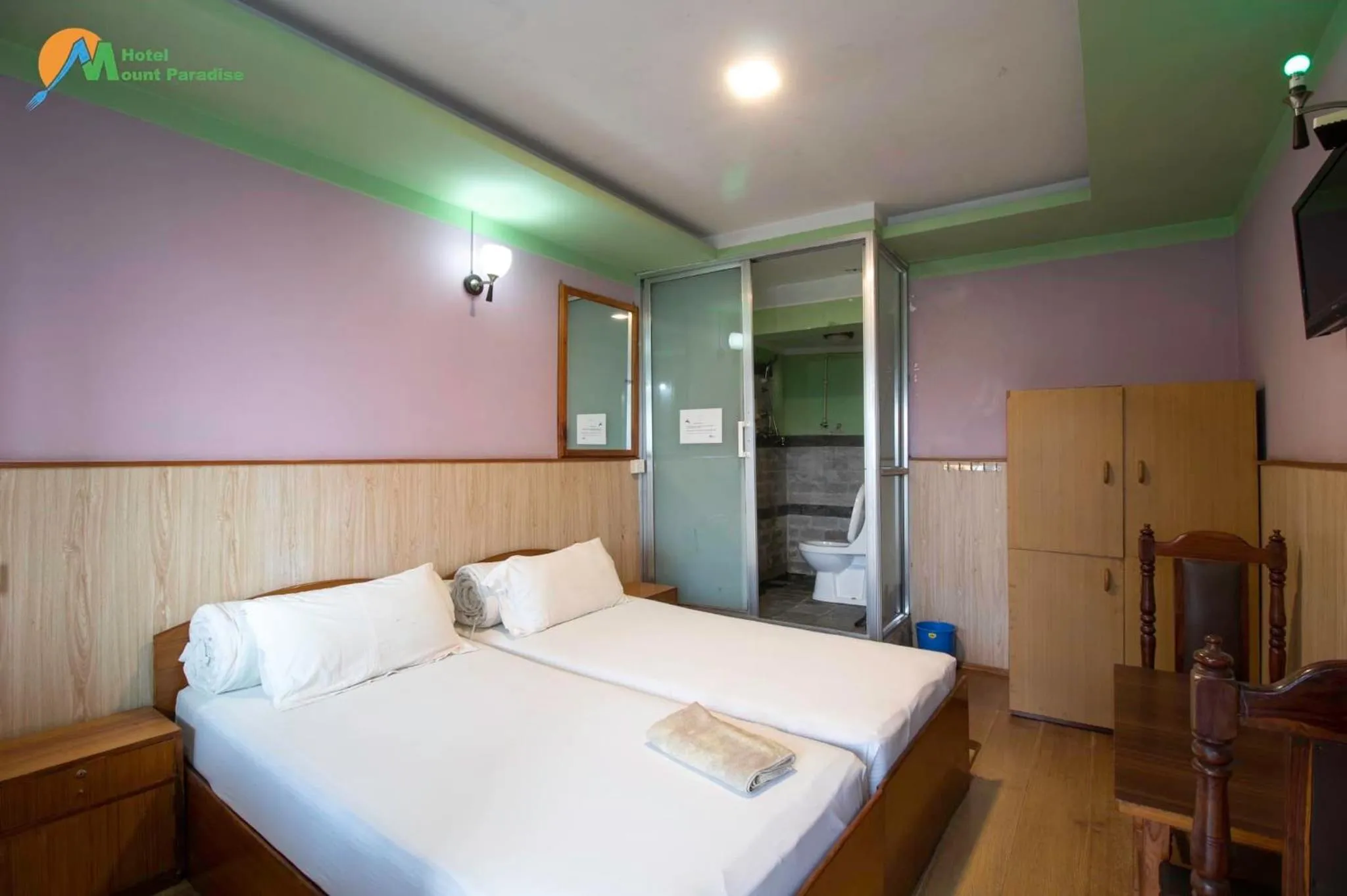 Bedroom, Bed in Hotel Mount Paradise