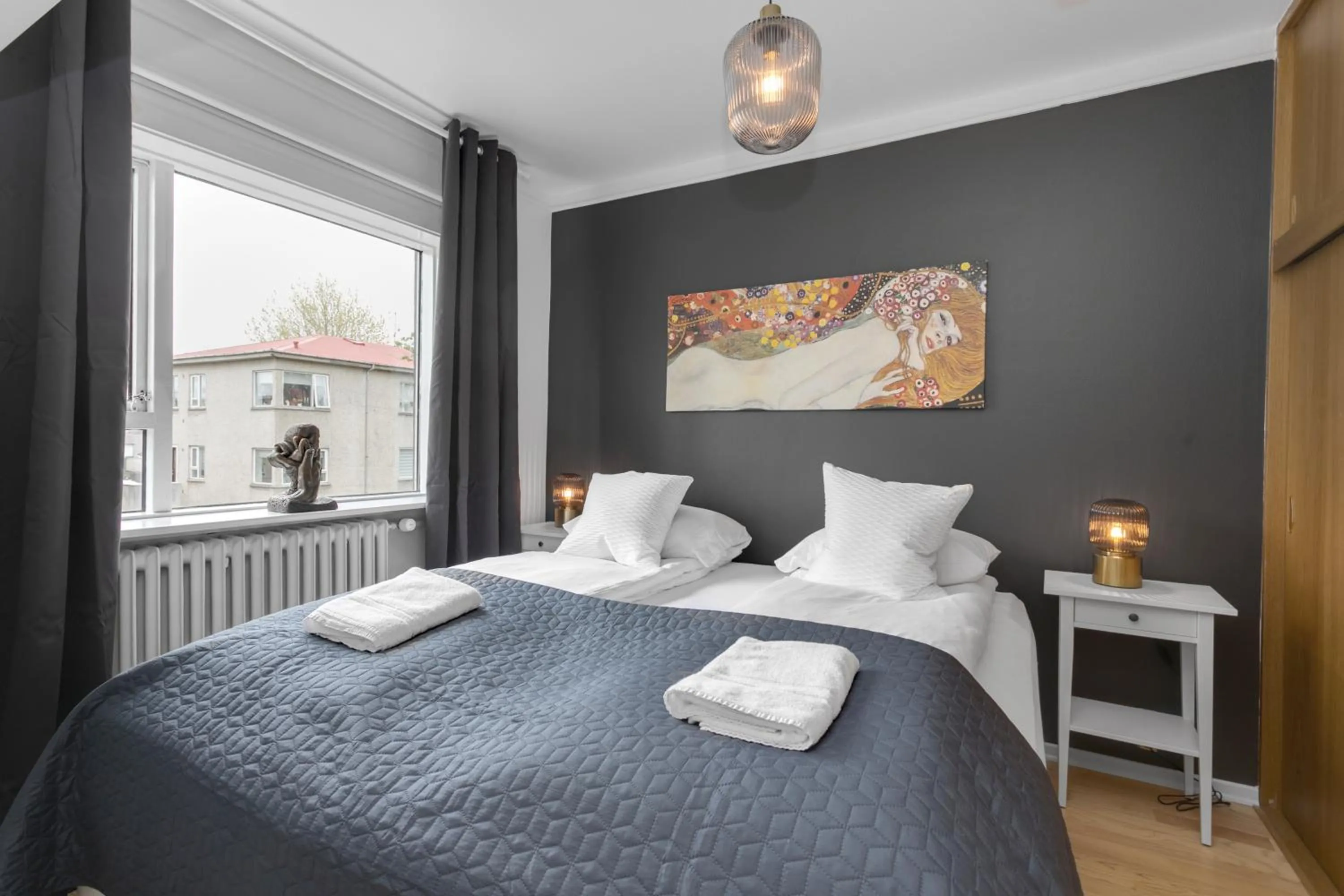 Bed in Cozy 2BR Apartment