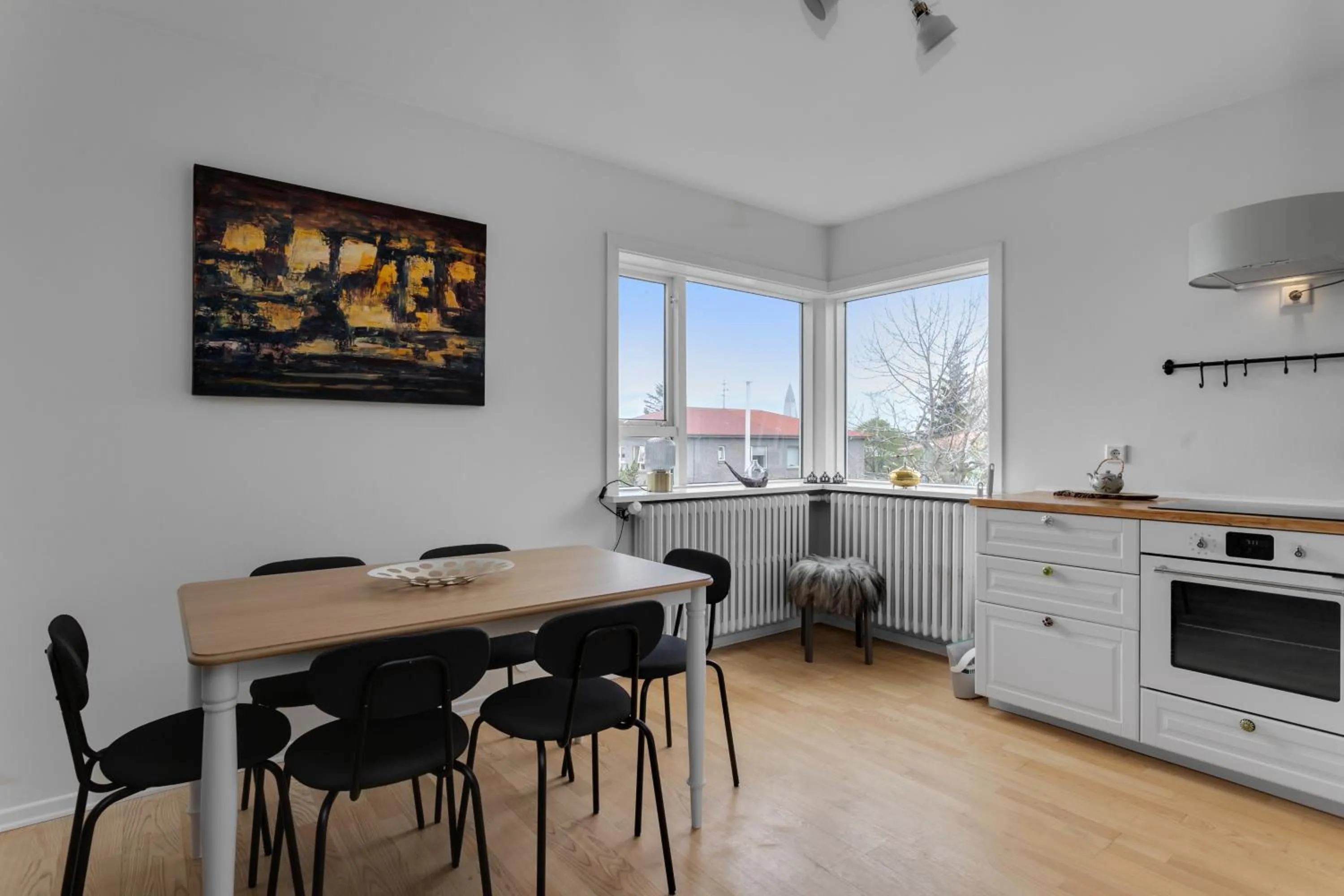 Kitchen or kitchenette in Cozy 2BR Apartment