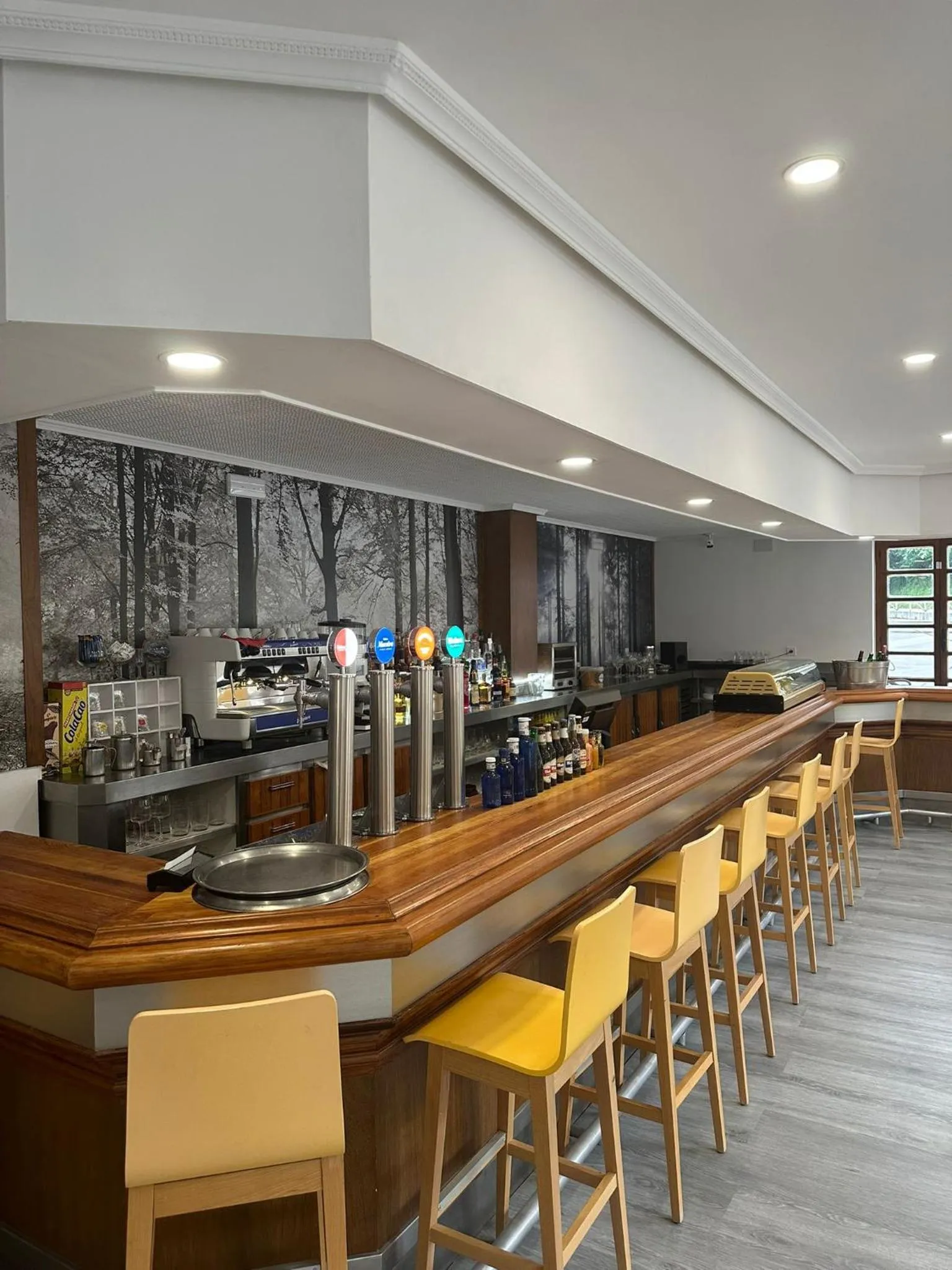 Restaurant/places to eat in Hello Astur Green