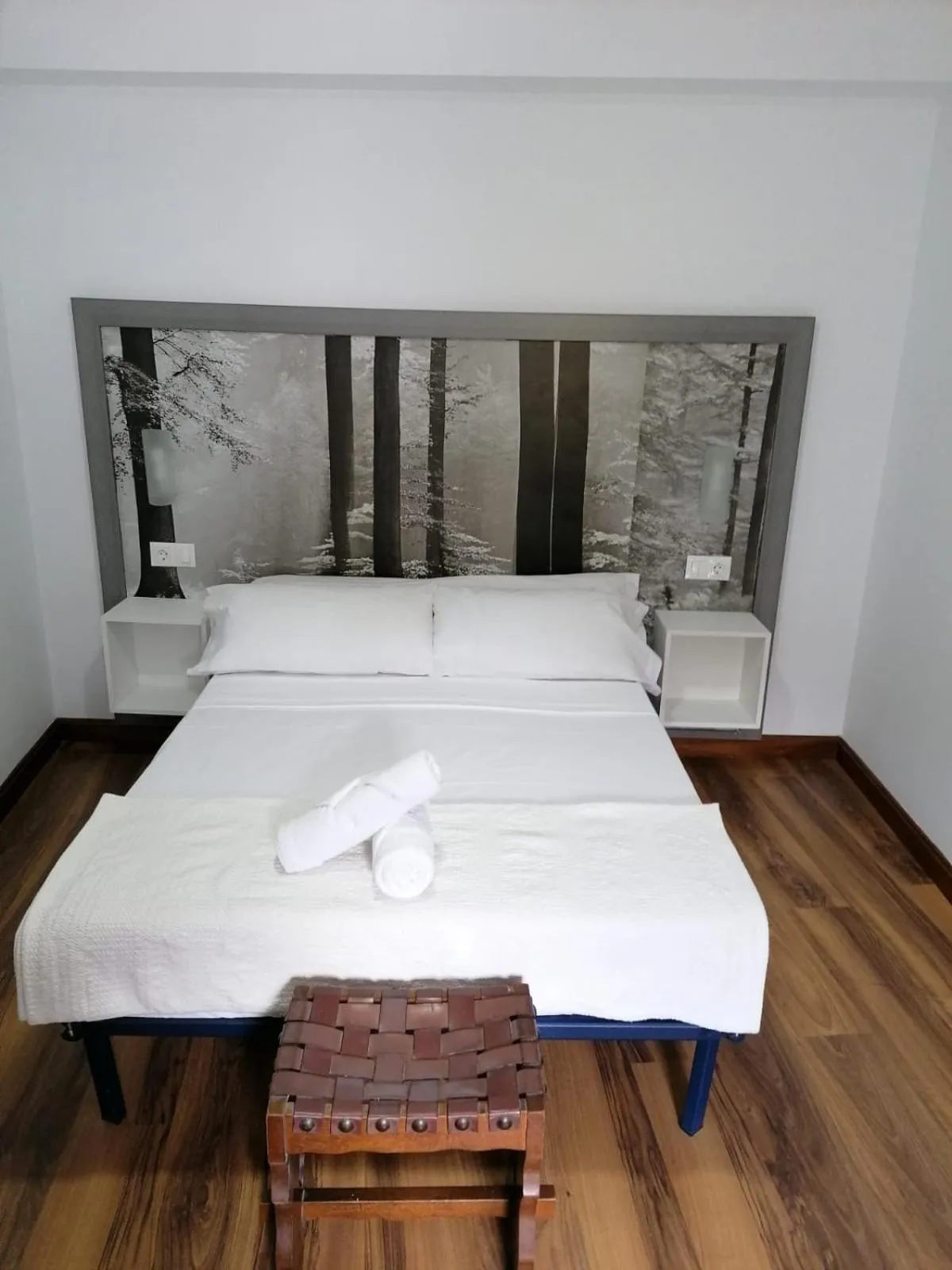 Bedroom, Bed in Hello Astur Green