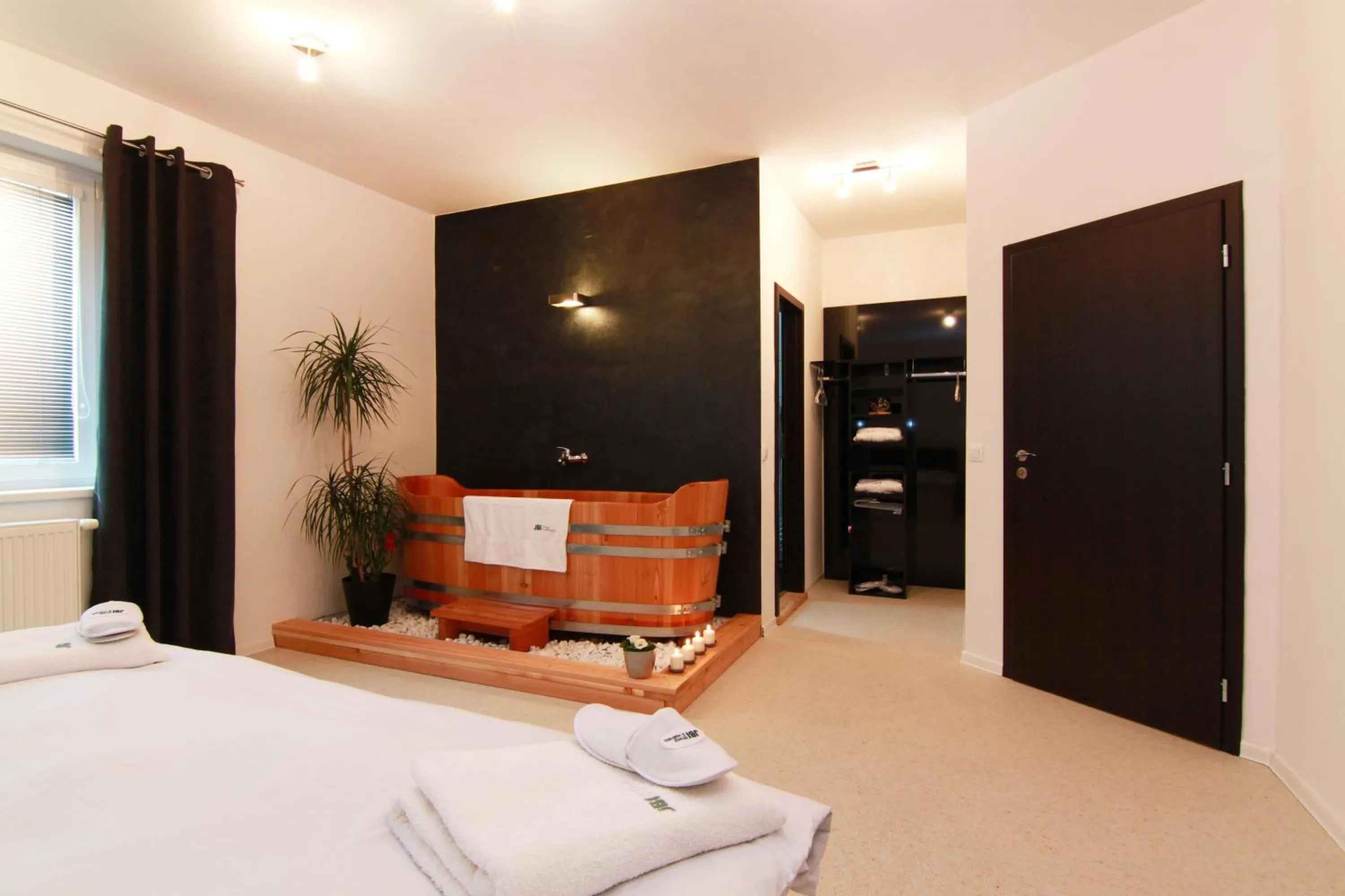 Decorative detail, Bed in JBI Wellness