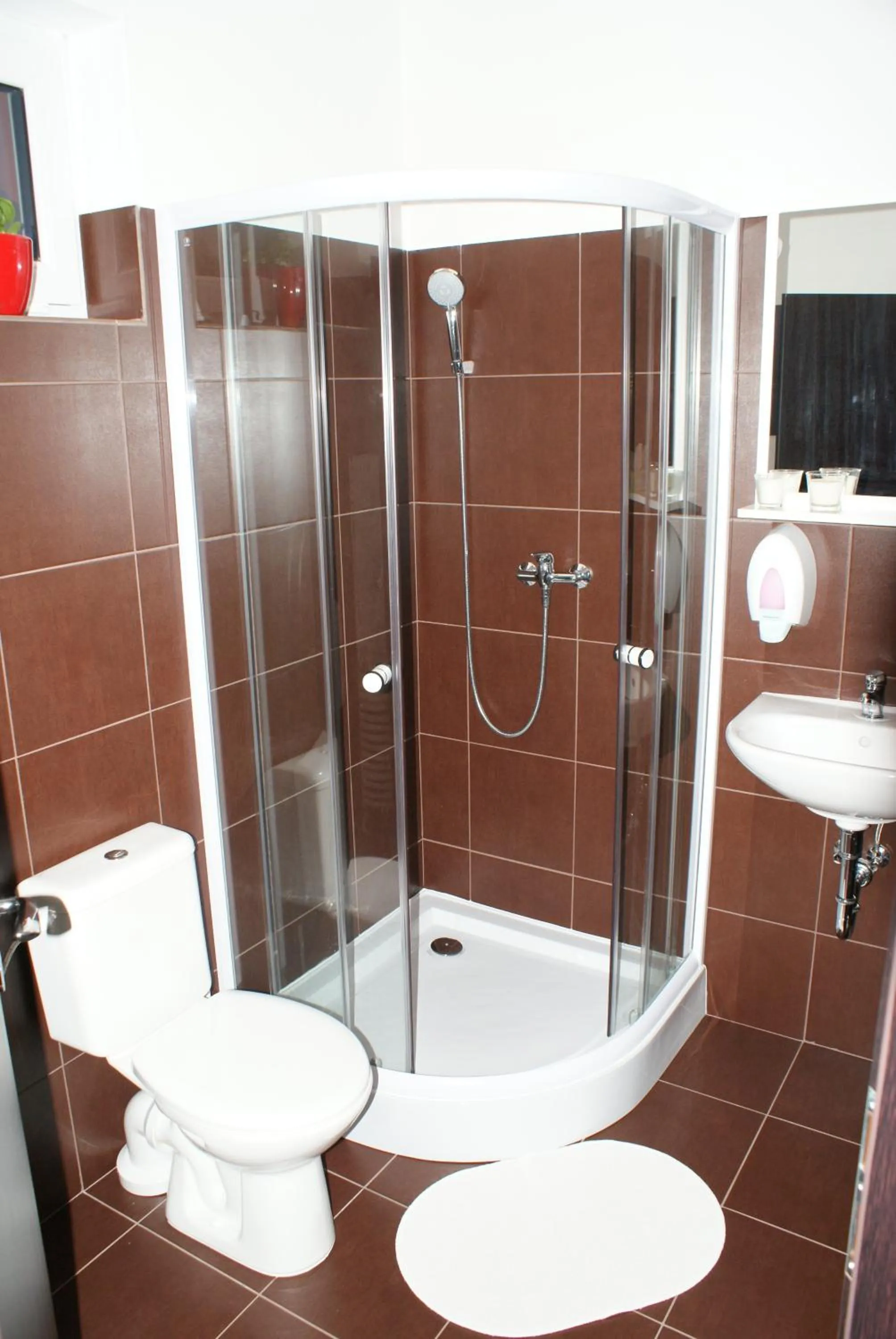 Bathroom in JBI Wellness