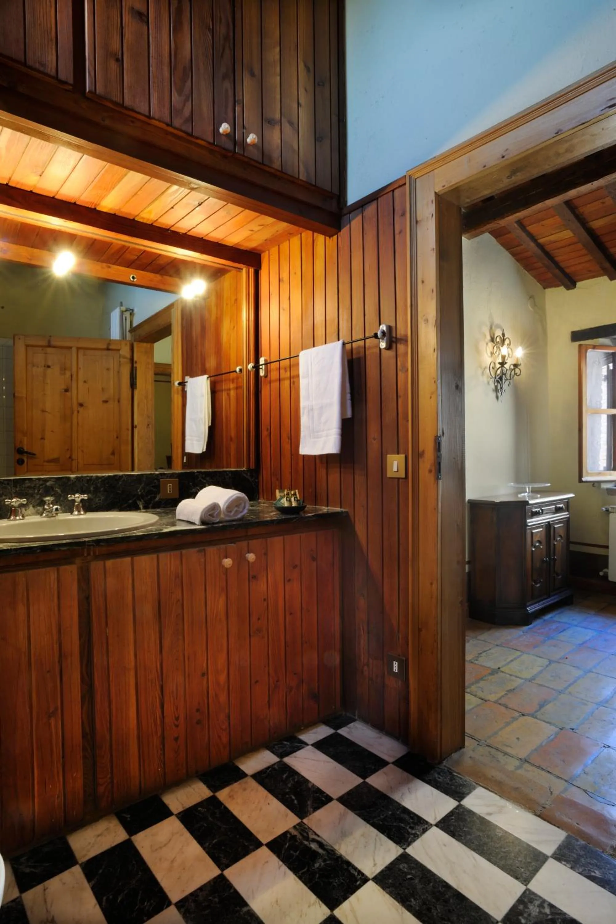Bathroom in Albergo Diffuso Borgo Montemaggiore