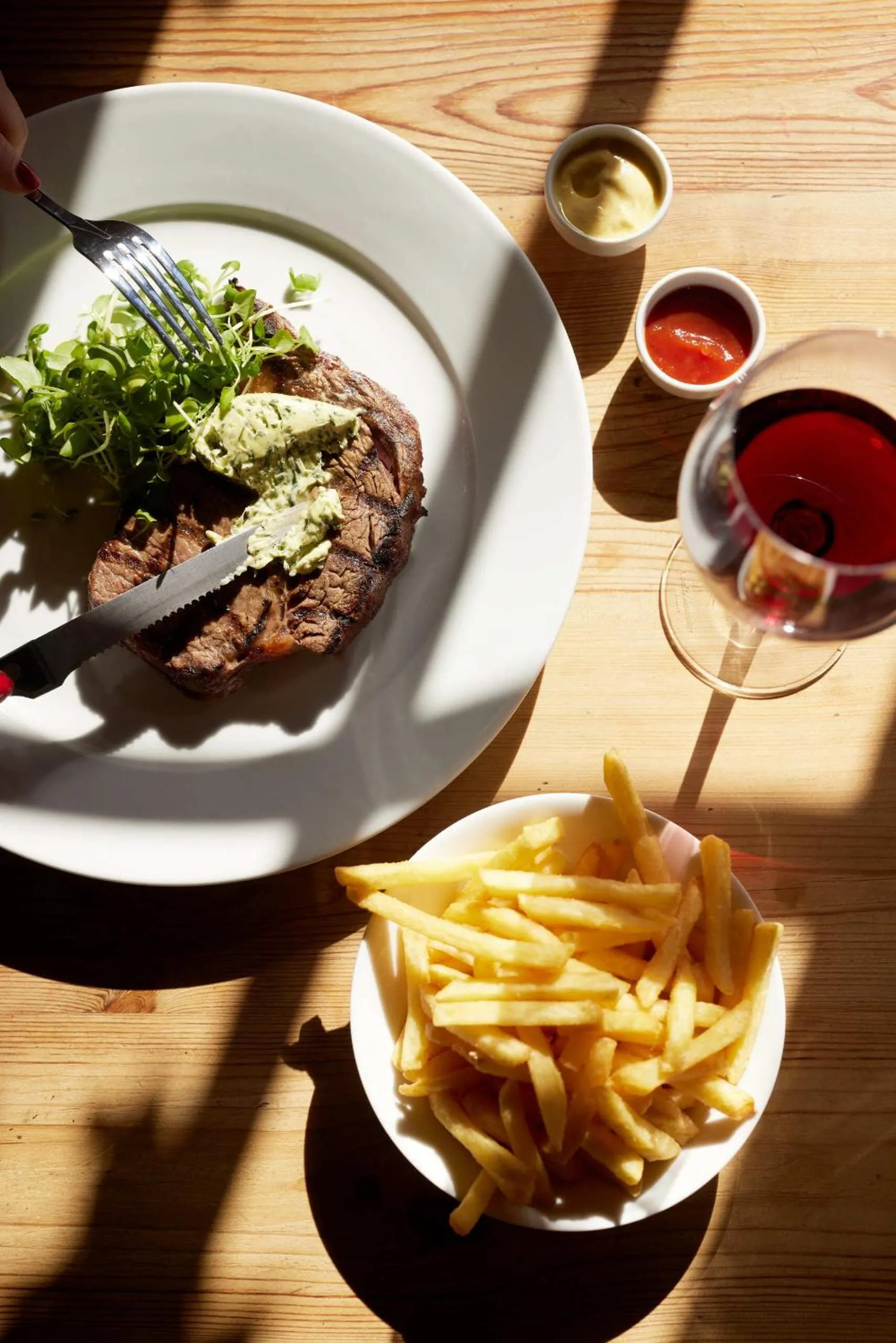 Food and drinks in The Queen's Head