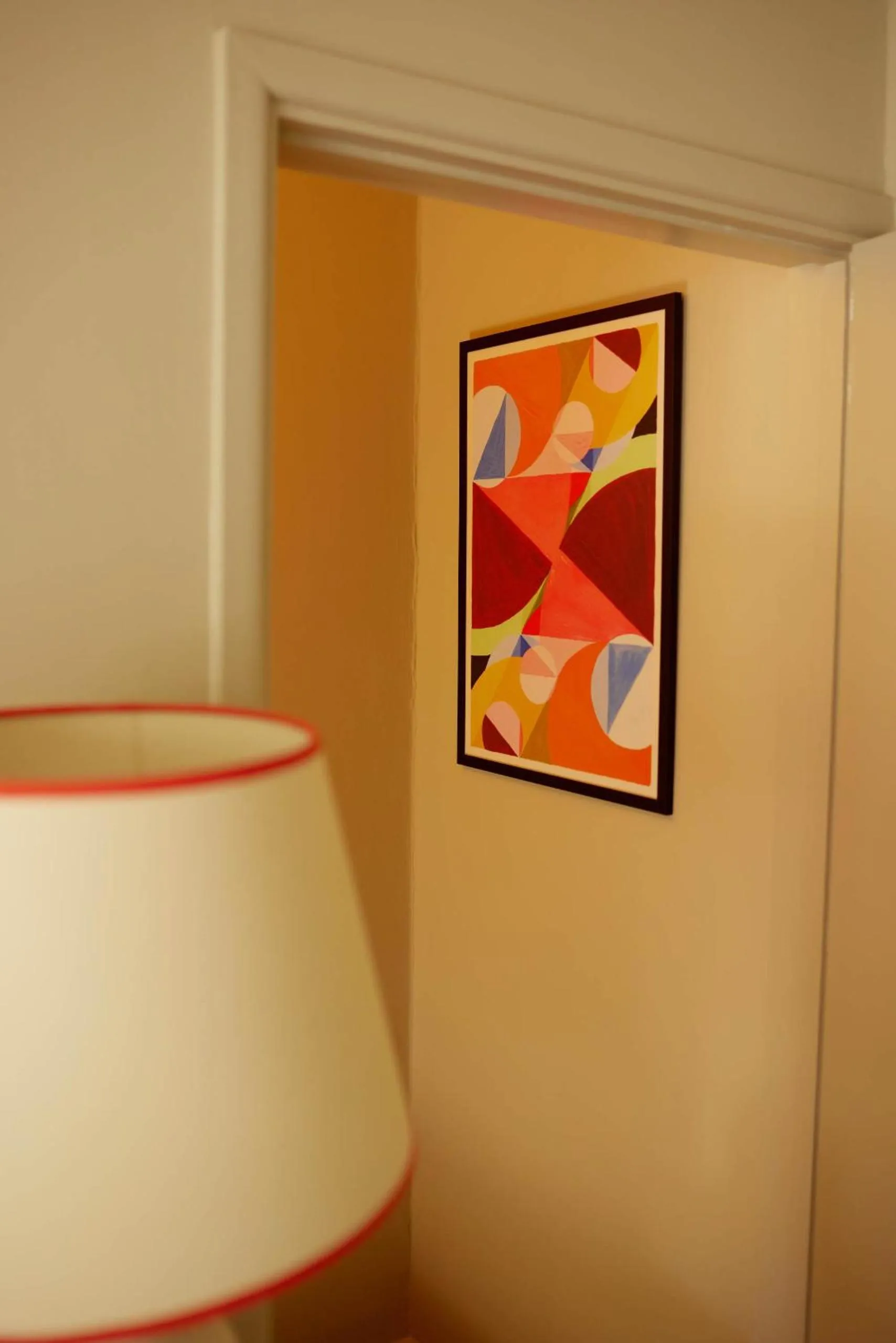 Bedroom in The Queen's Head