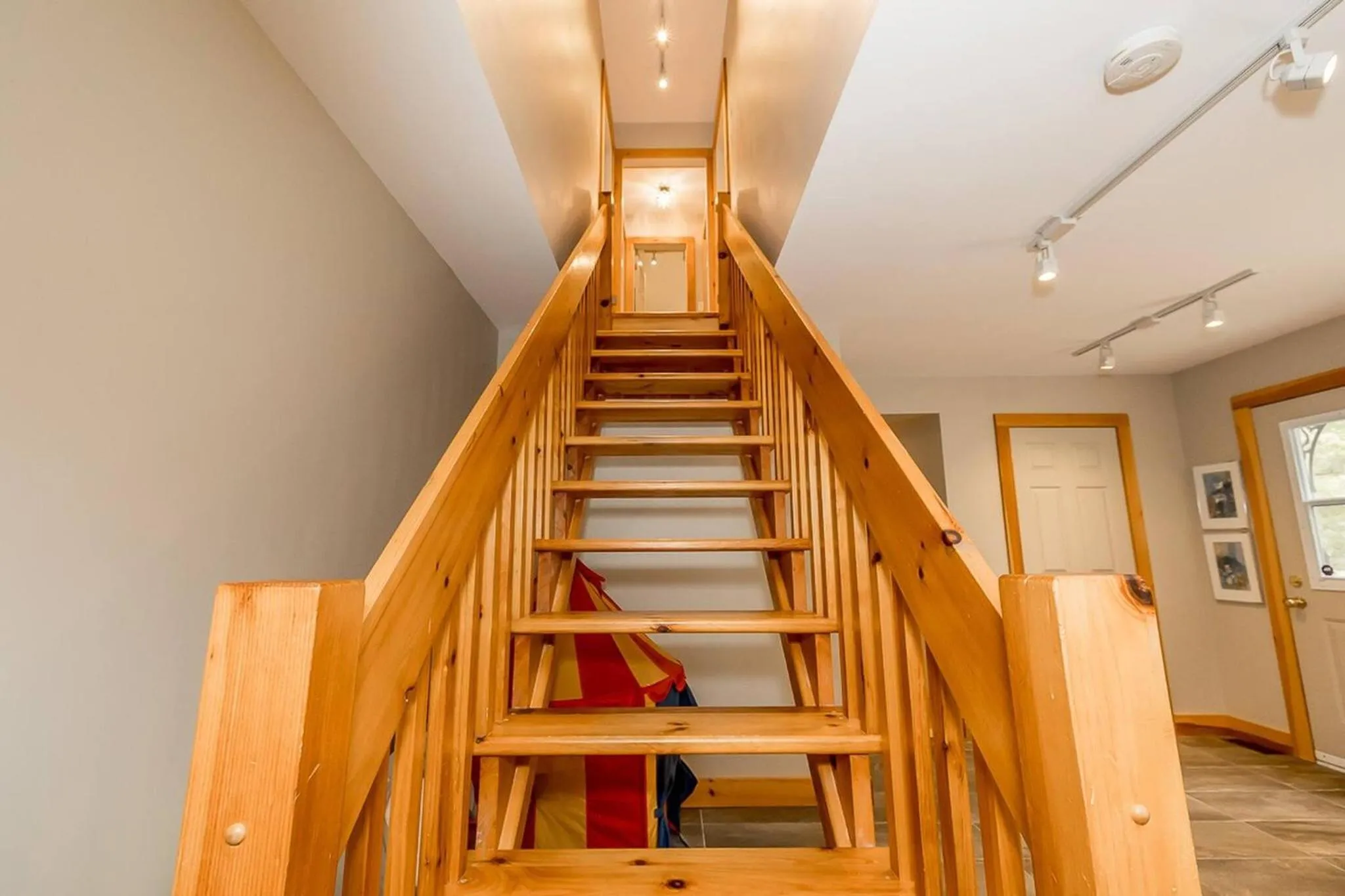 Muskoka Lakeshore Cottage Bliss