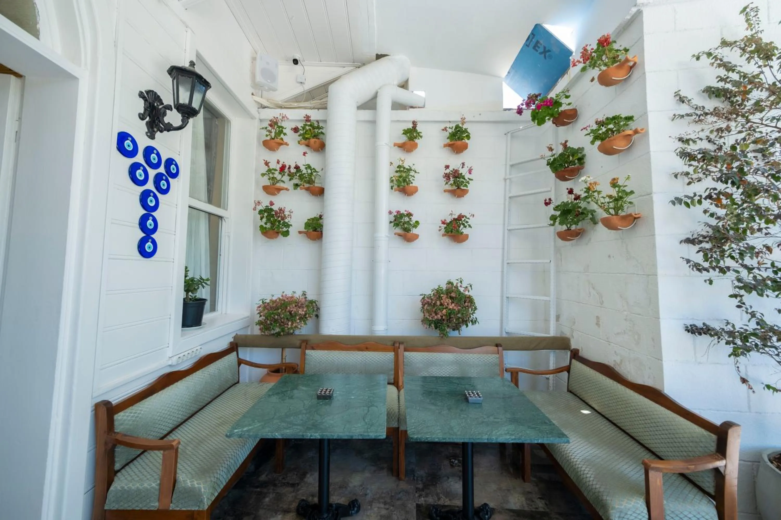 Patio in Solomon's Mansion Hotel Istanbul