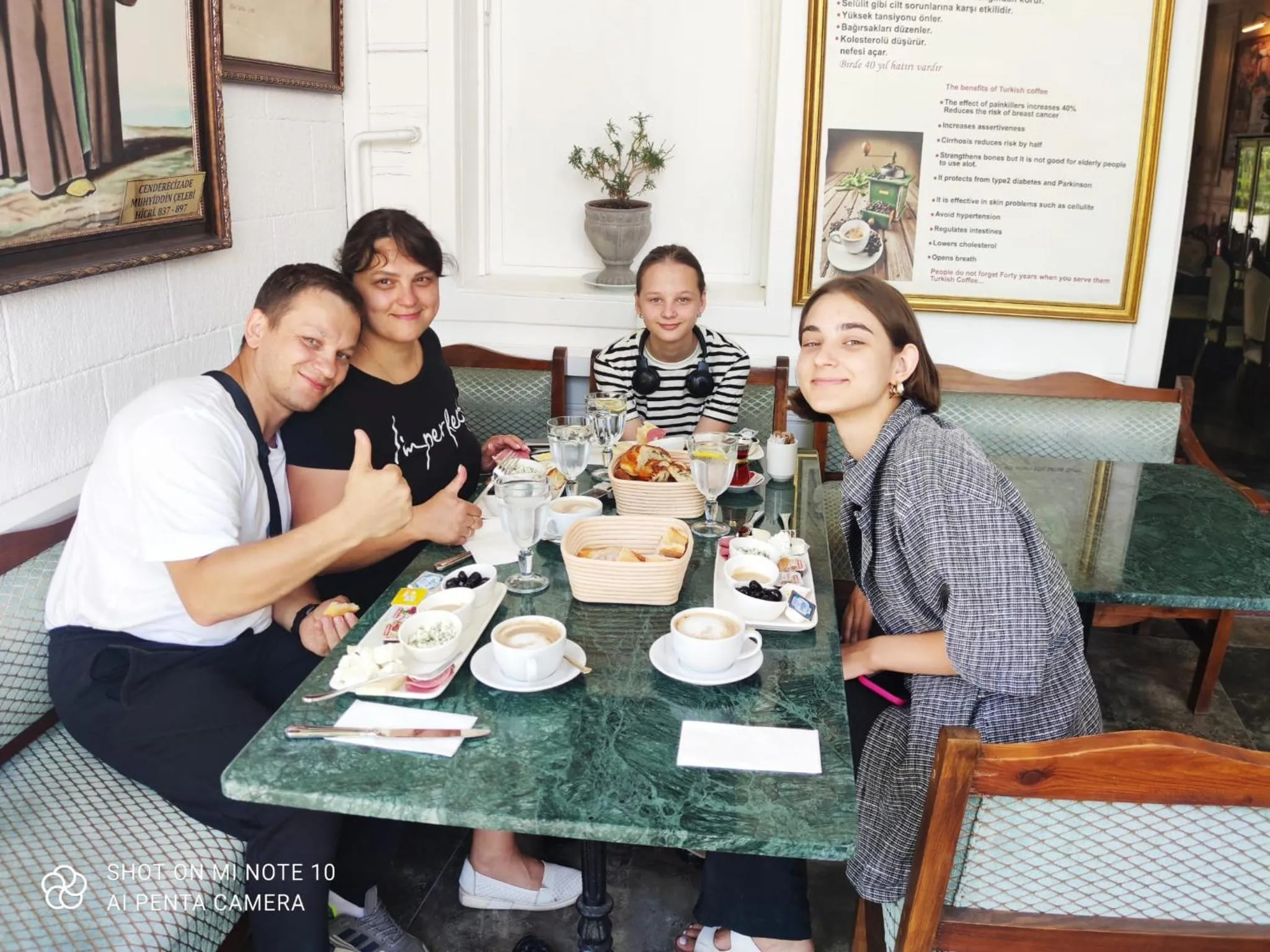 Restaurant/places to eat in Solomon's Mansion Hotel Istanbul