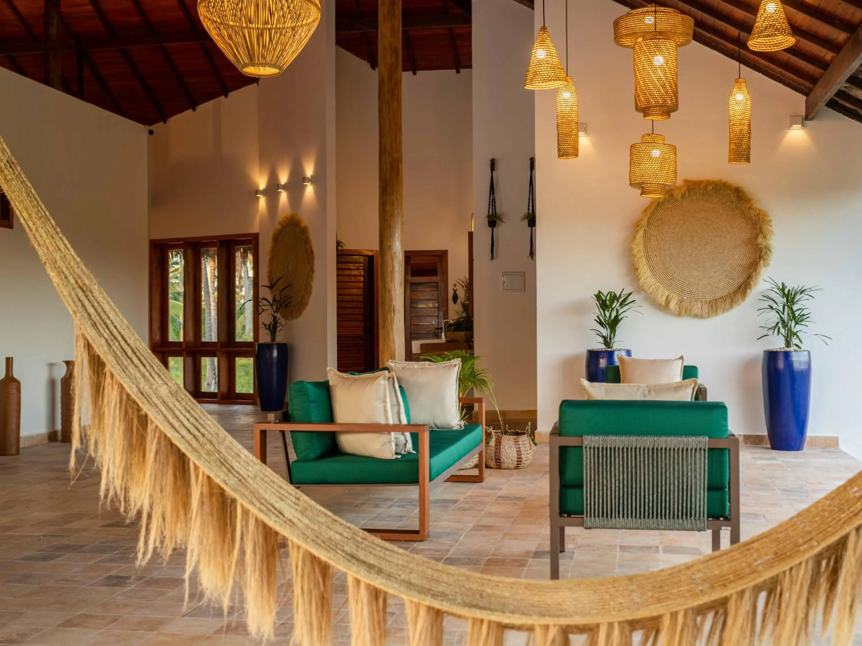 Lobby or reception in MKNI Hotel - Ikaika Makani Experience