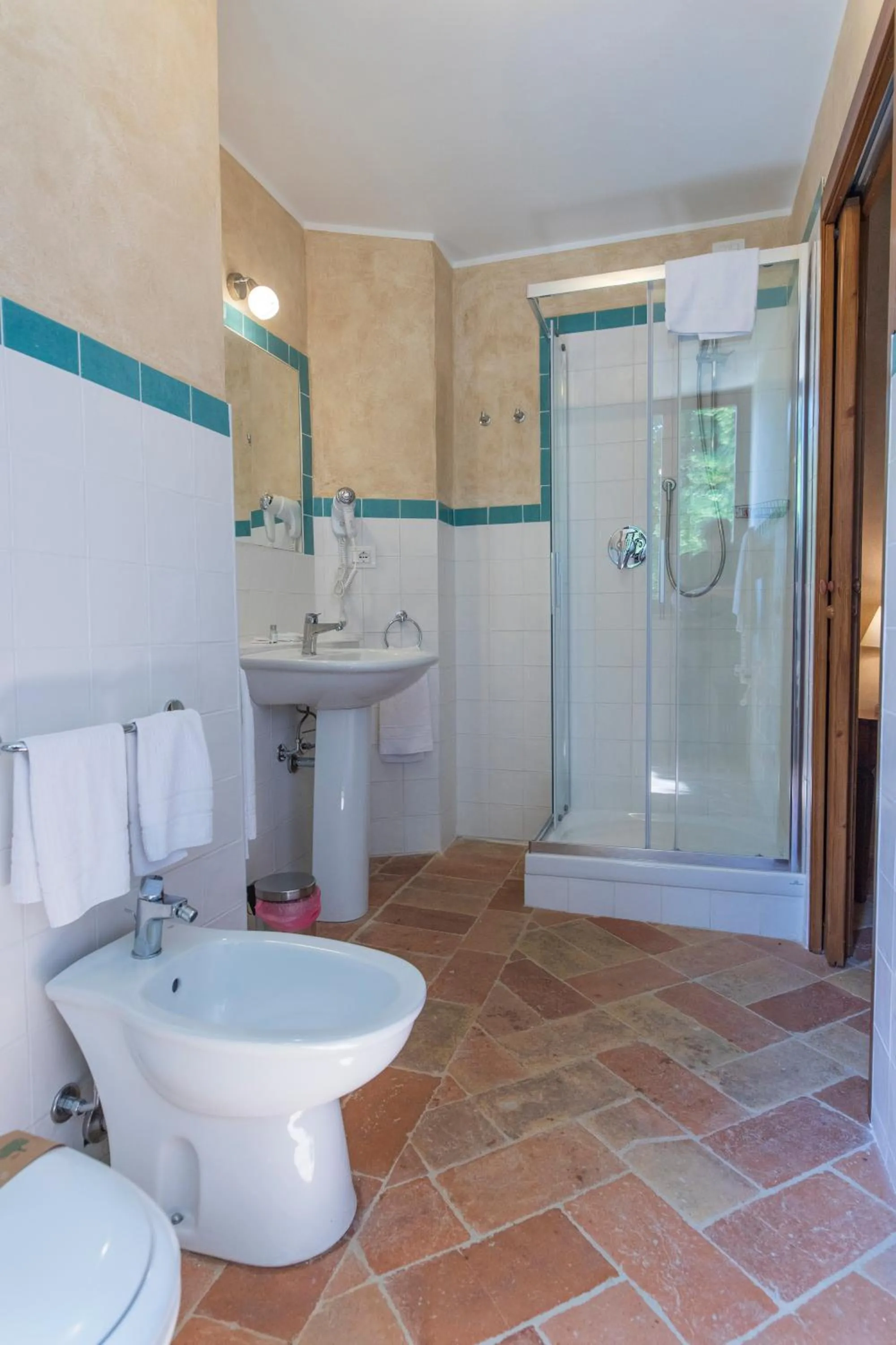 Bathroom in Locanda di Montegiove