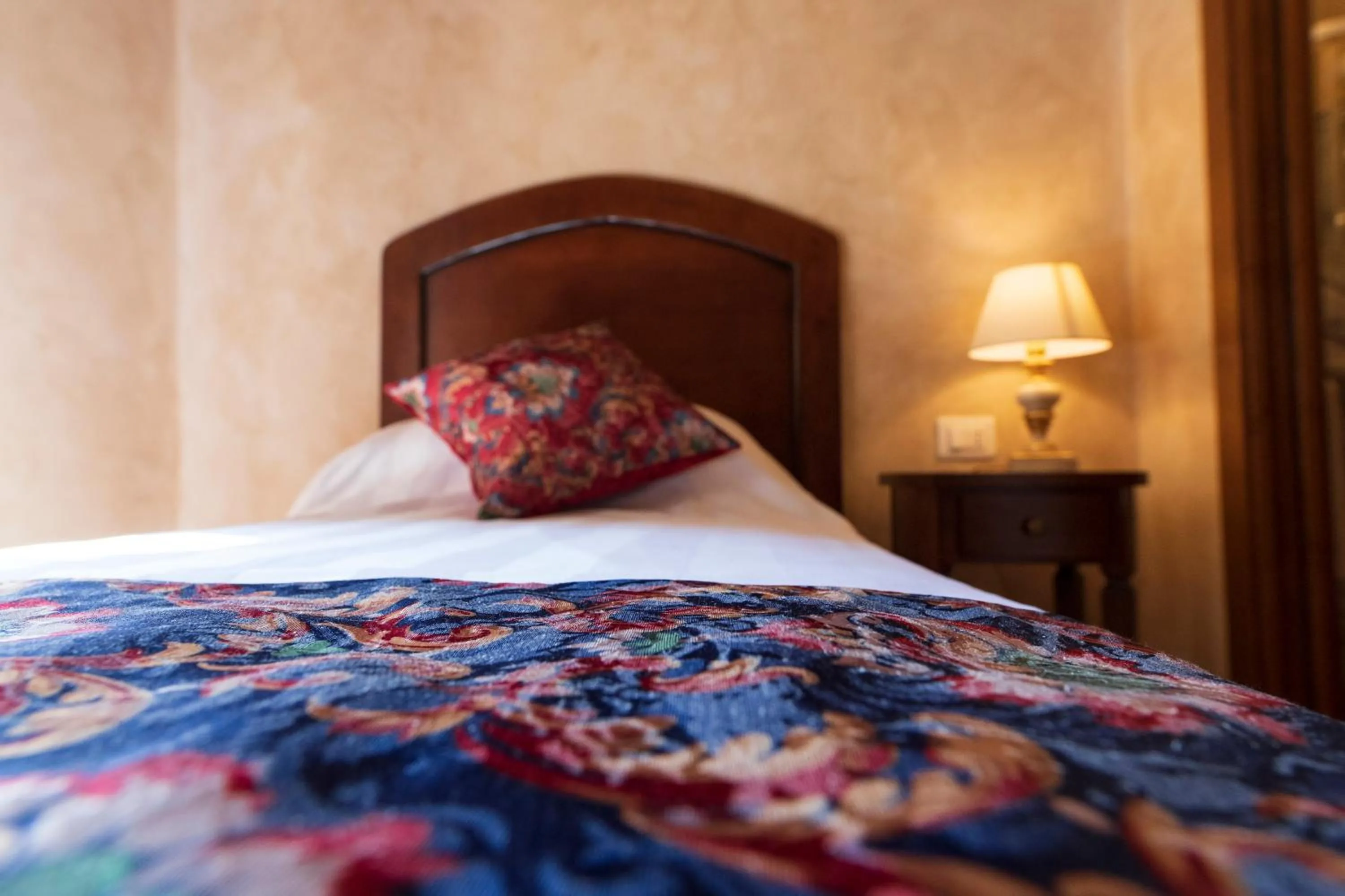 Bed in Locanda di Montegiove