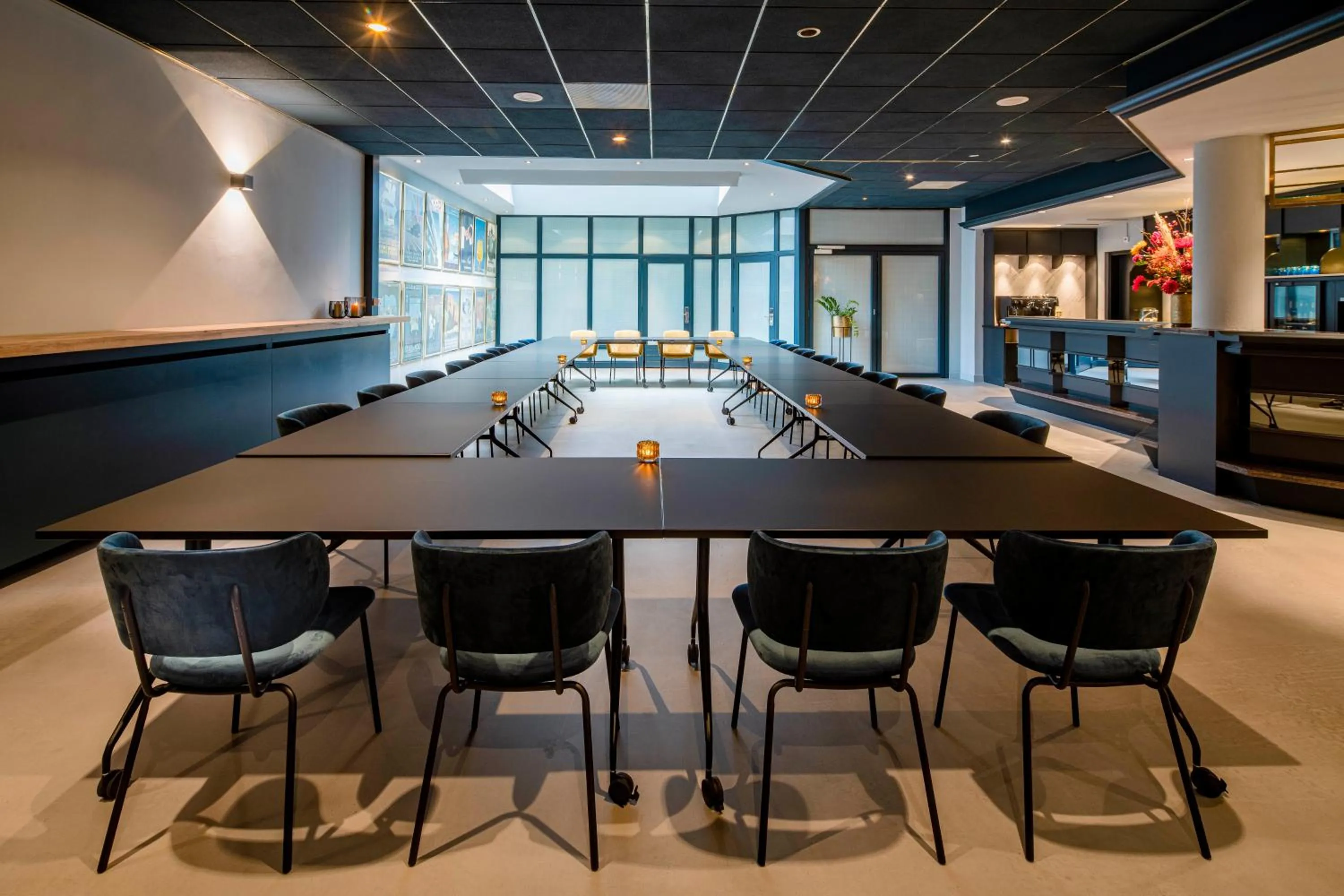 Business facilities in The Rosendale